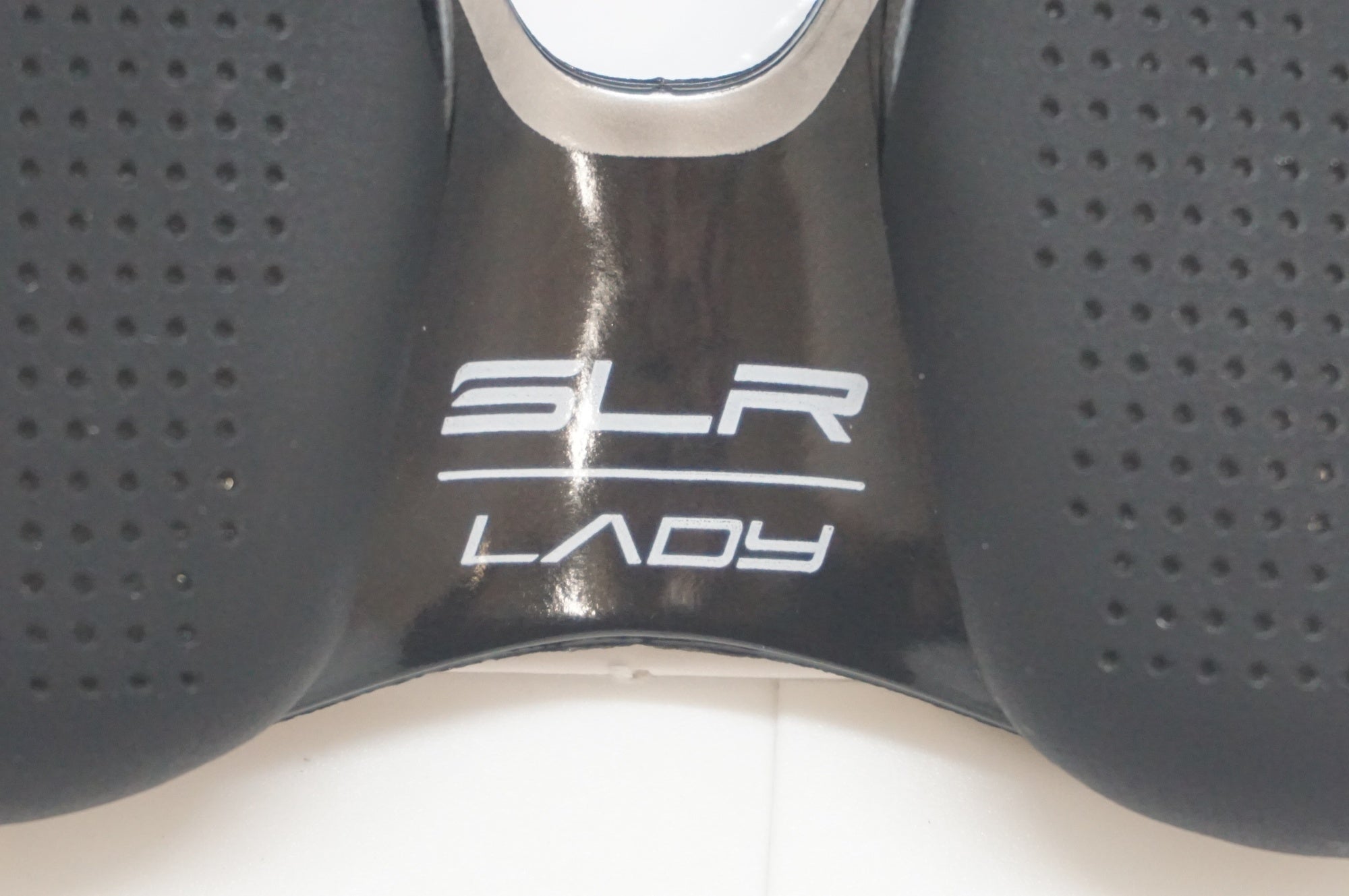 SELLE ITALIA 「セライタリア」 SLR BOOST LADY TI316 SUPERFLOW サドル / 福岡アイランドシティ店