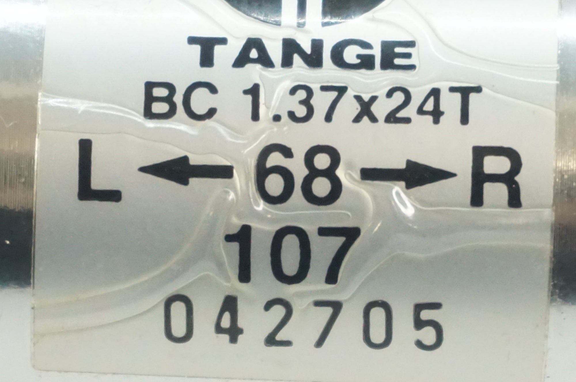 TANGE 「タンゲ」 LN7922 ボトムブラケット / 福岡店