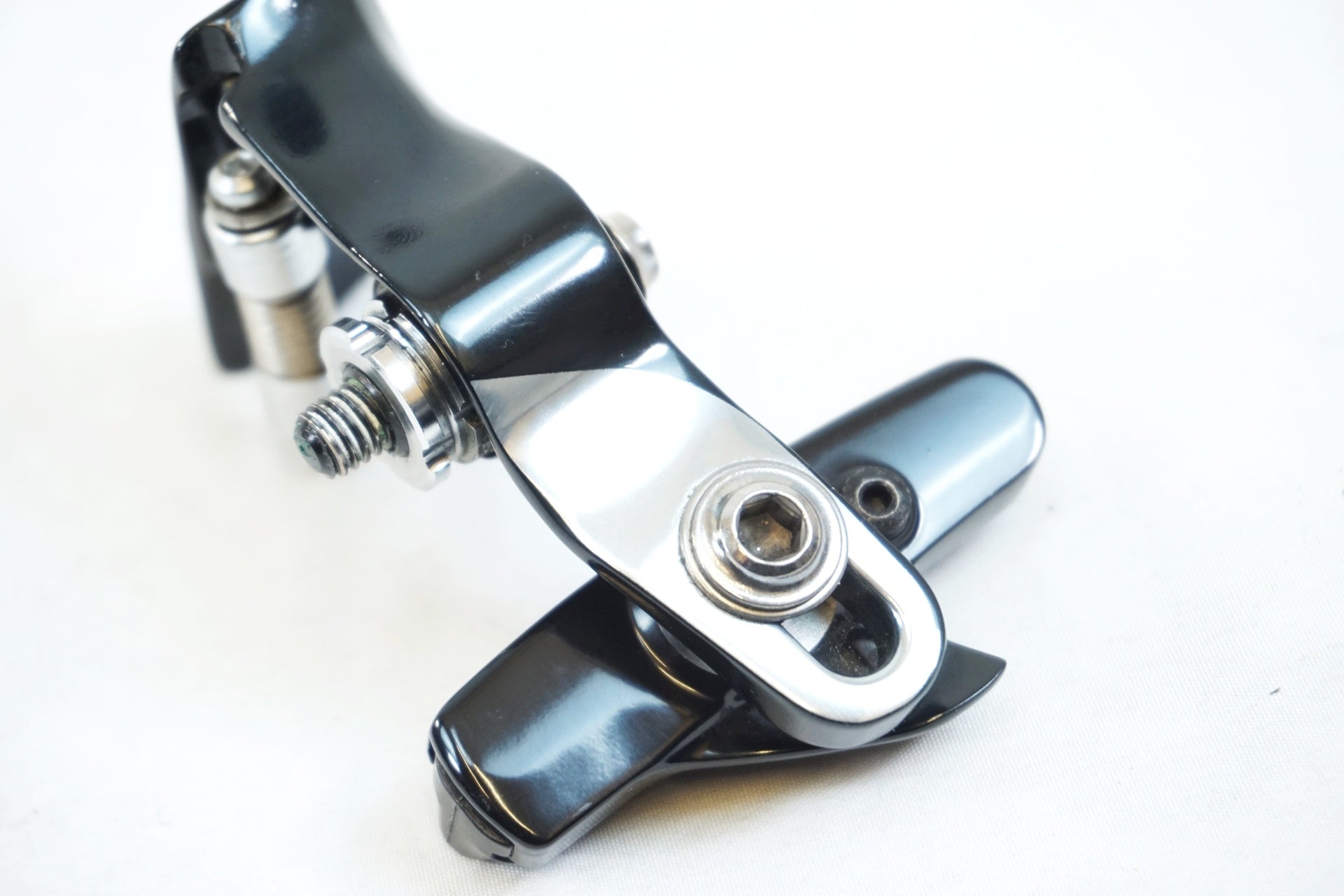 SHIMANO 「シマノ」 DURA-ACE BR-9010-R ダイレクトマウント キャリバーブレーキ / 有明ガーデン店
