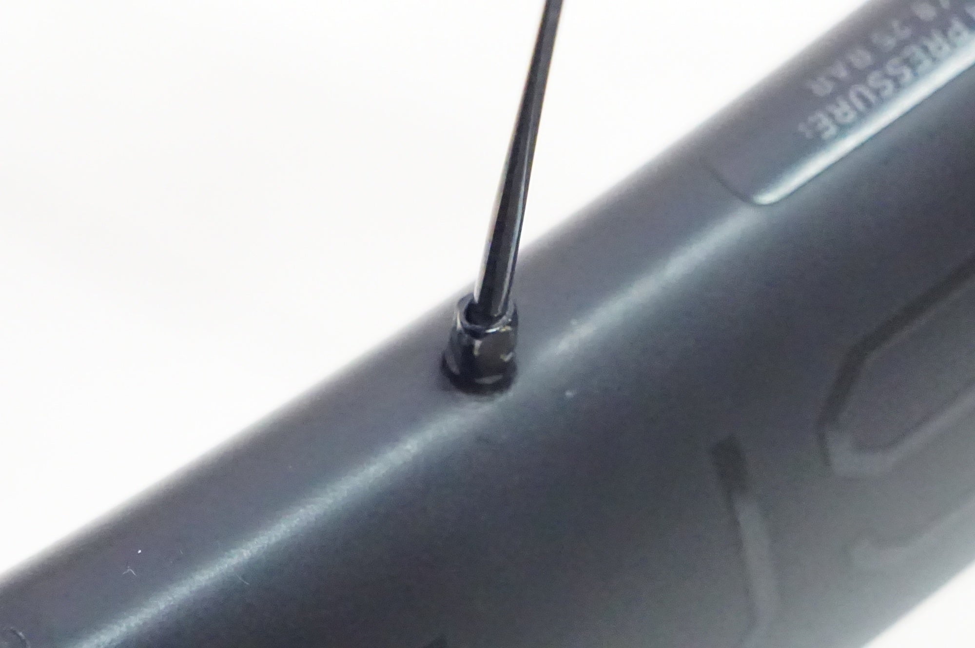 BONTRAGER 「ボントレガー」 AEOLUS PRO 37 DISC シマノ11速 ホイールセット / 熊谷本店