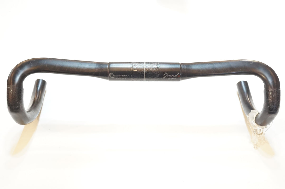 ONEBYESU 「ワンバイエス」 J-CARBON GRAND MONROE SL φ31.8 420mm ハンドル / 浦和ベース