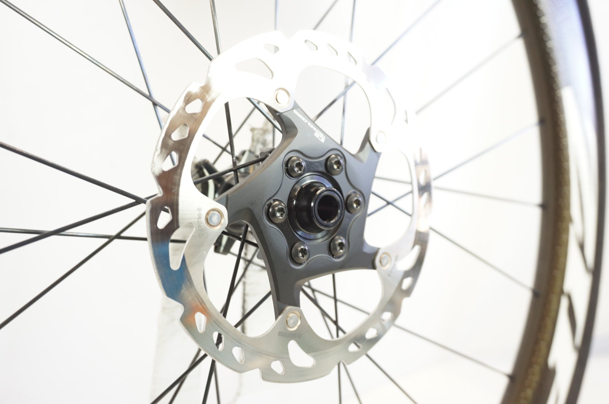 ZIPP 「ジップ」 404 FIRECREST DISC SHIMANO 11/12s ホイールセット