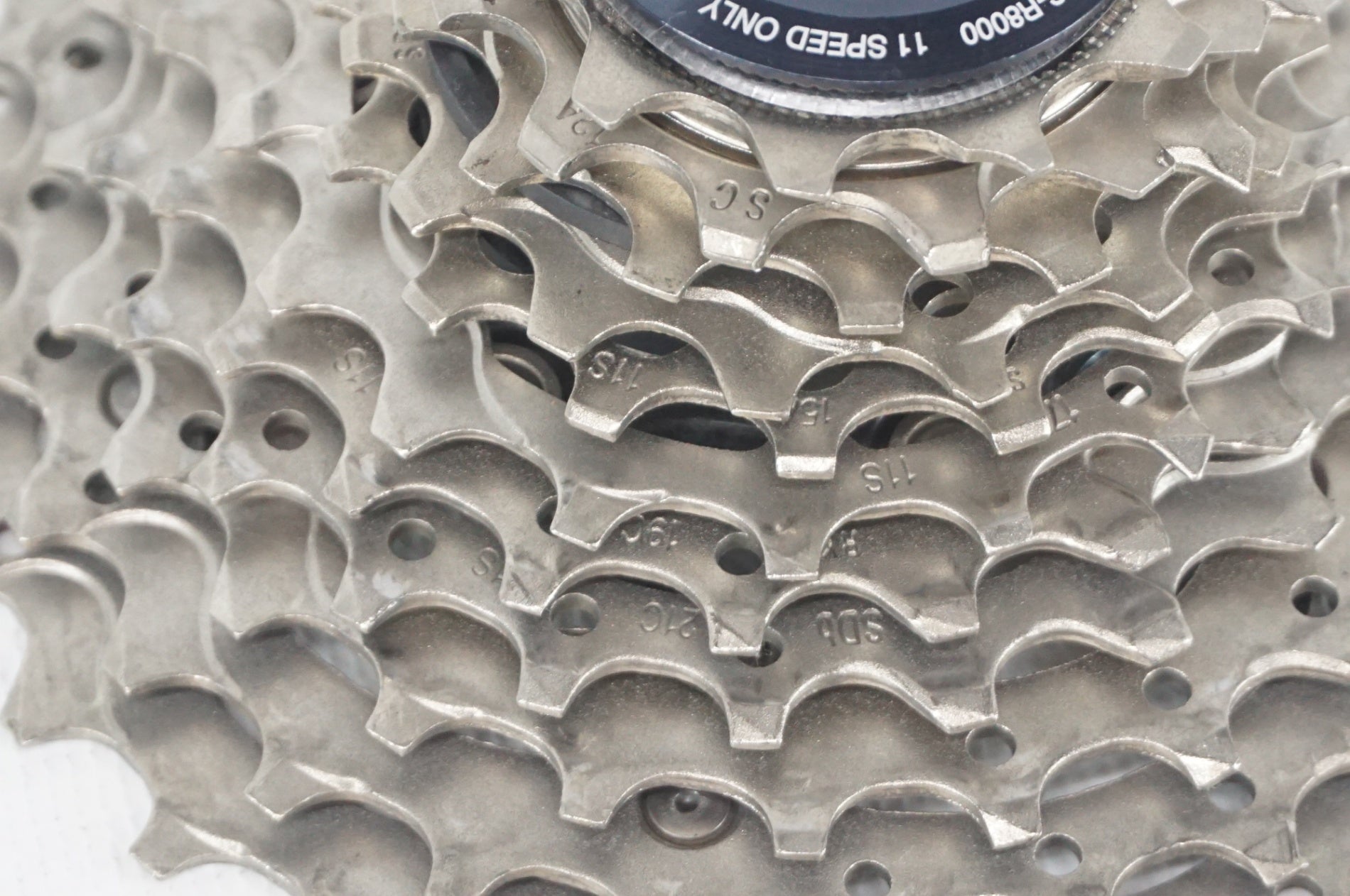 SHIMANO 「シマノ」 ULTEGRA CS-R8000 11-30T スプロケット / 阪急塚口店
