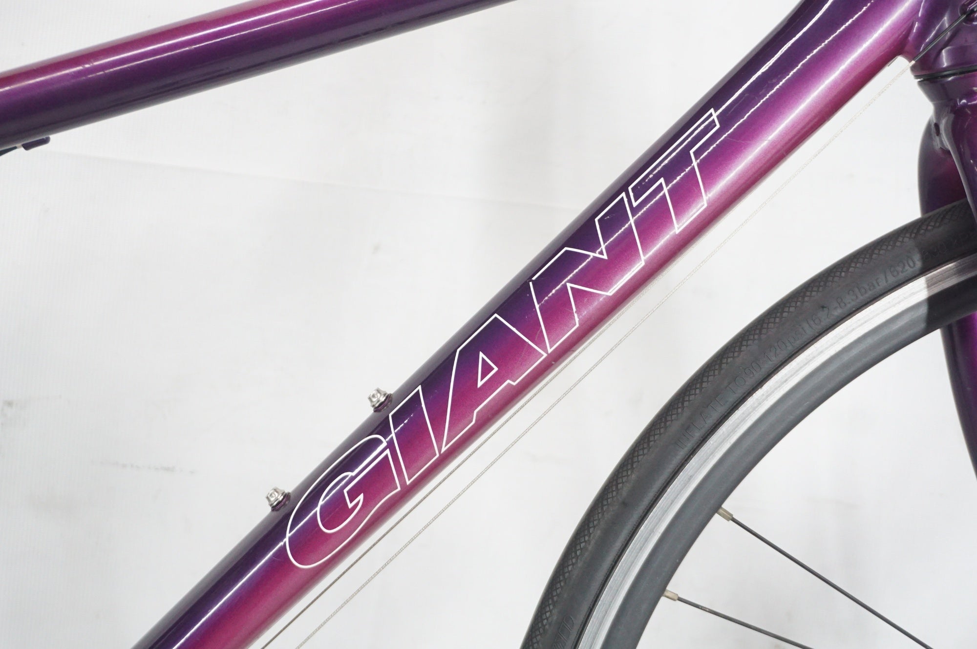 GIANT 「ジャイアント」 ESCAPE R3 2010年モデル クロスバイク / 阪急塚口店