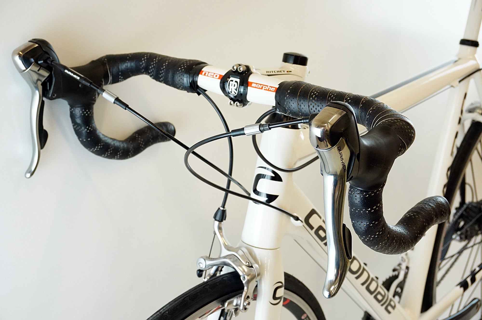 CANNONDALE 「キャノンデール」 CAAD10 2011年モデル ロードバイク