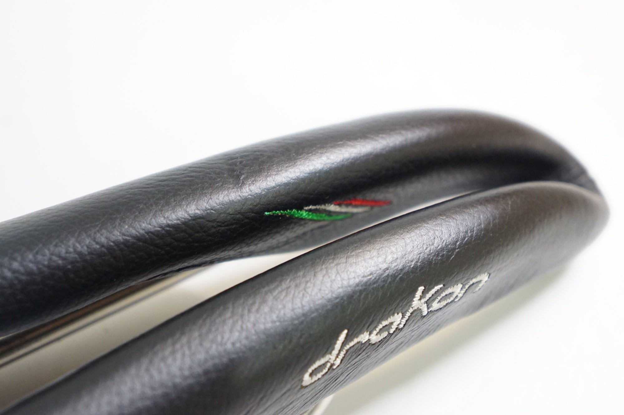 SELLE SMP 「セラエスエムピー」 DRAKON サドル / 熊谷本店