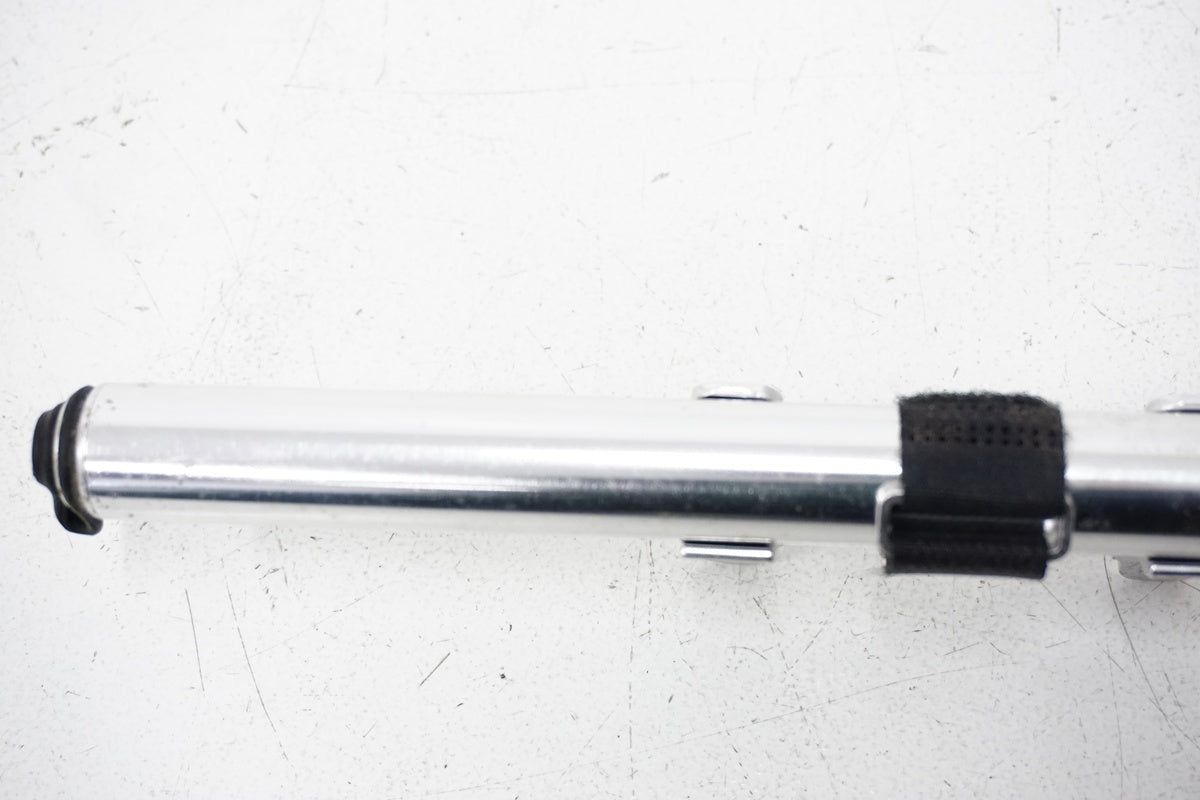 Lezyne Carbon Road Drive 携帯ポンプ 未使用品 レザイン LEZYNE カーボンロードドライブM CARBON ROAD