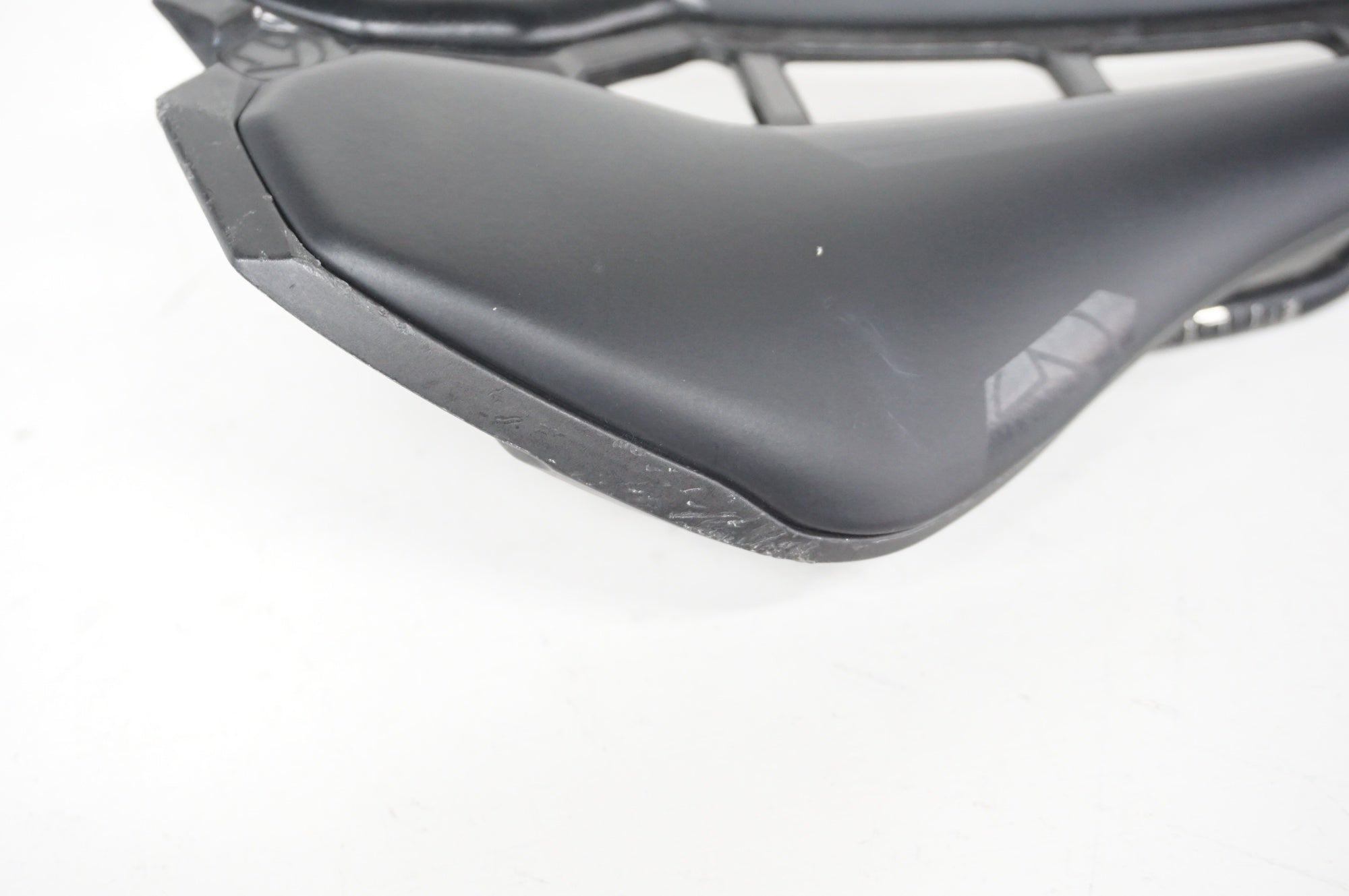 PRO Stealthパフォーマンスサドル | Pro Bikegear