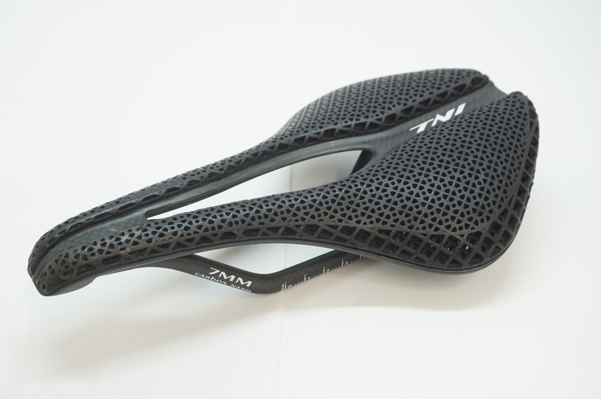 TNI 「ティーエヌアイ」 3D PRINTING サドル / 福岡店