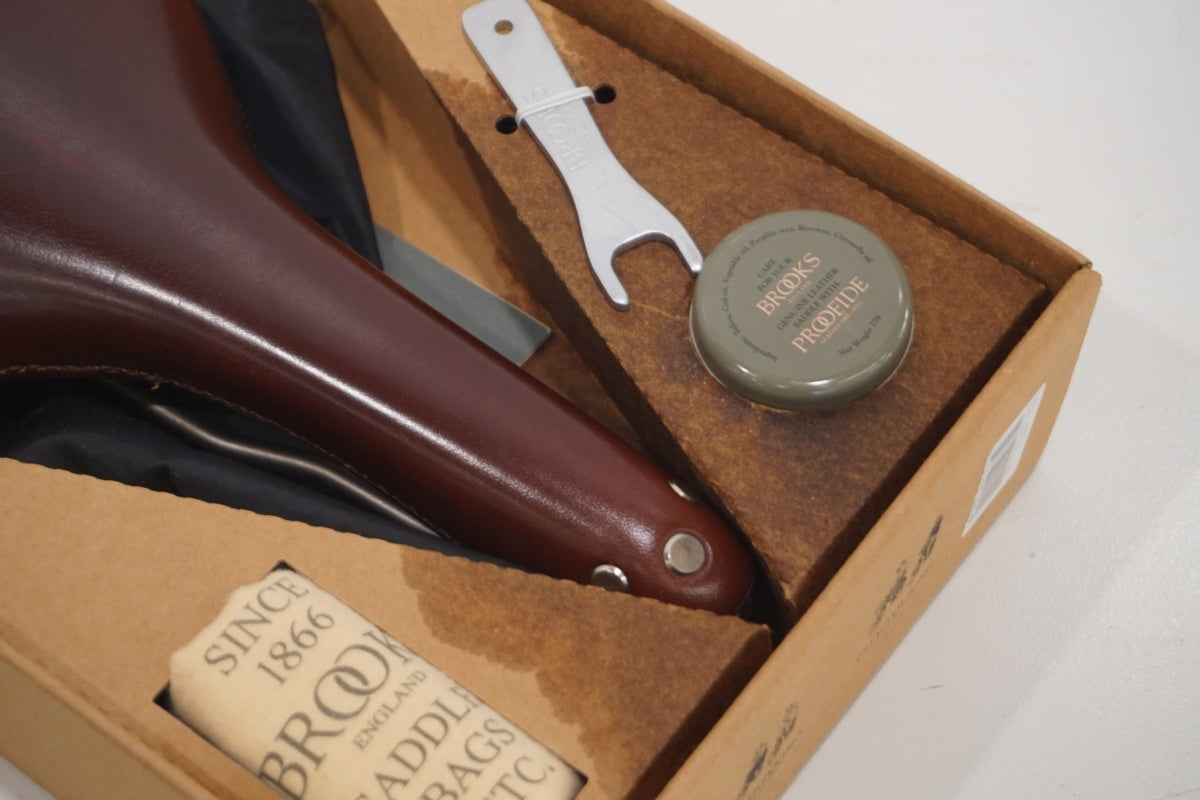 BROOKS 「ブルックス」 B15 THE NEW SWALLOW LIMITED EDITION