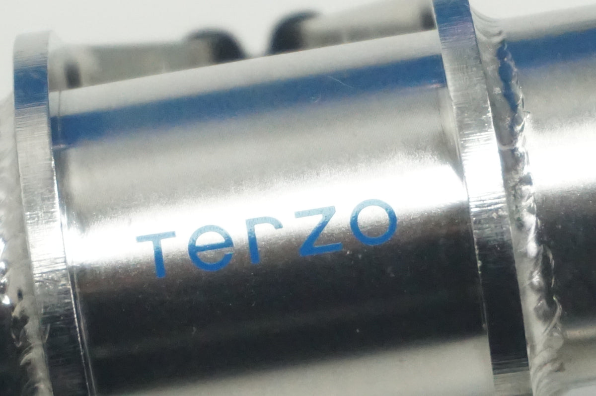 TERZO 「テルッツオ」 スルーアクスルアダプター / 福岡店