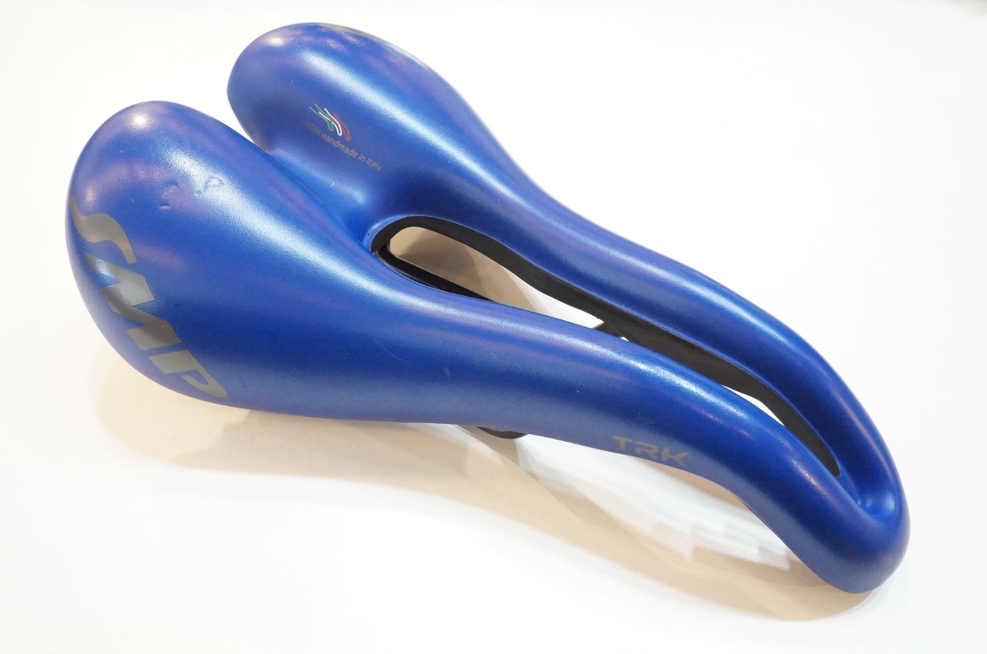 SELLE SMP 「セラエスエムピー」 TRK サドル / 浦和ベース