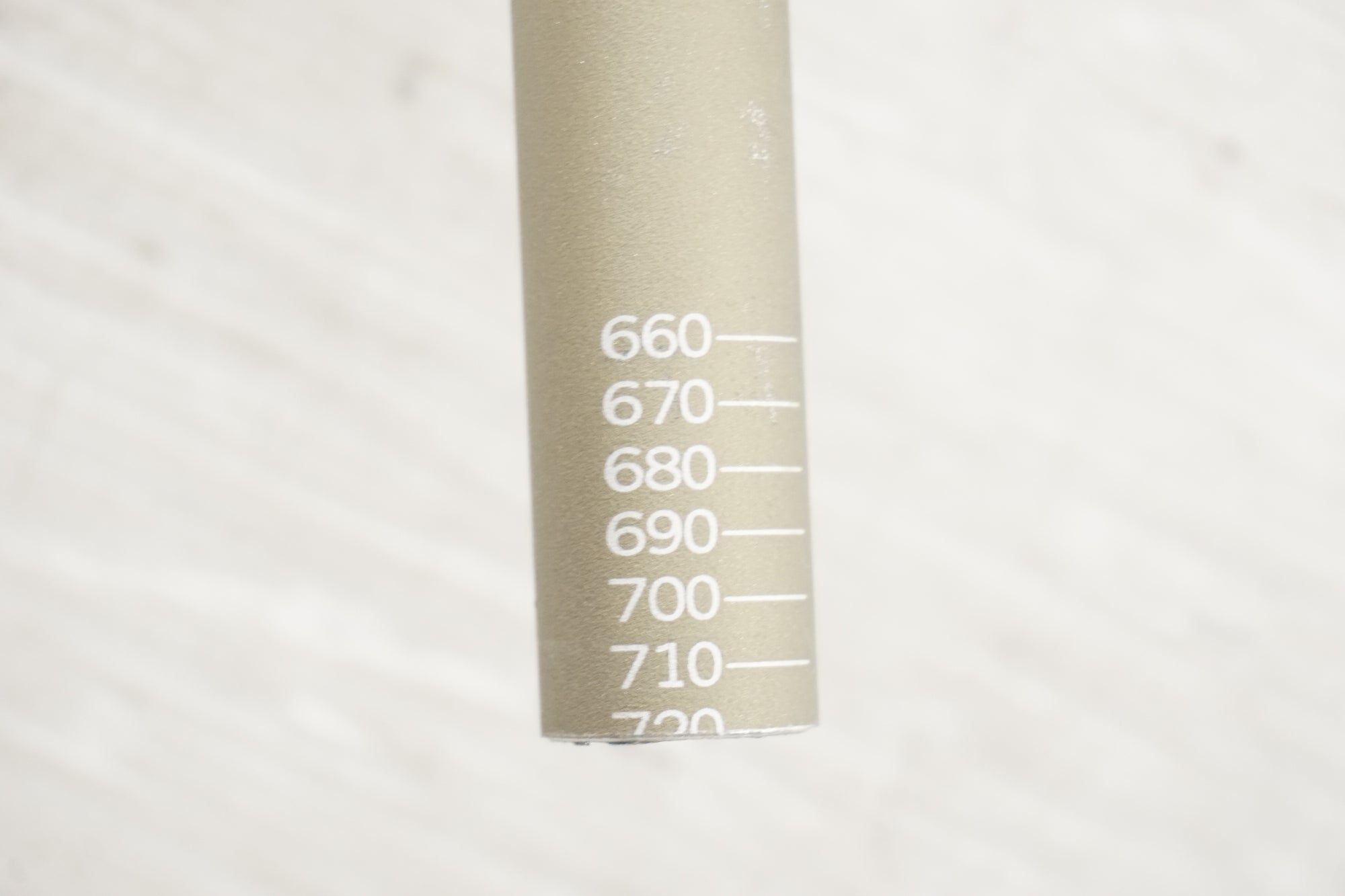 RENTHAL 「レンサル」 FATBAR LITE Φ34.9 720mm ハンドル / 奈良店