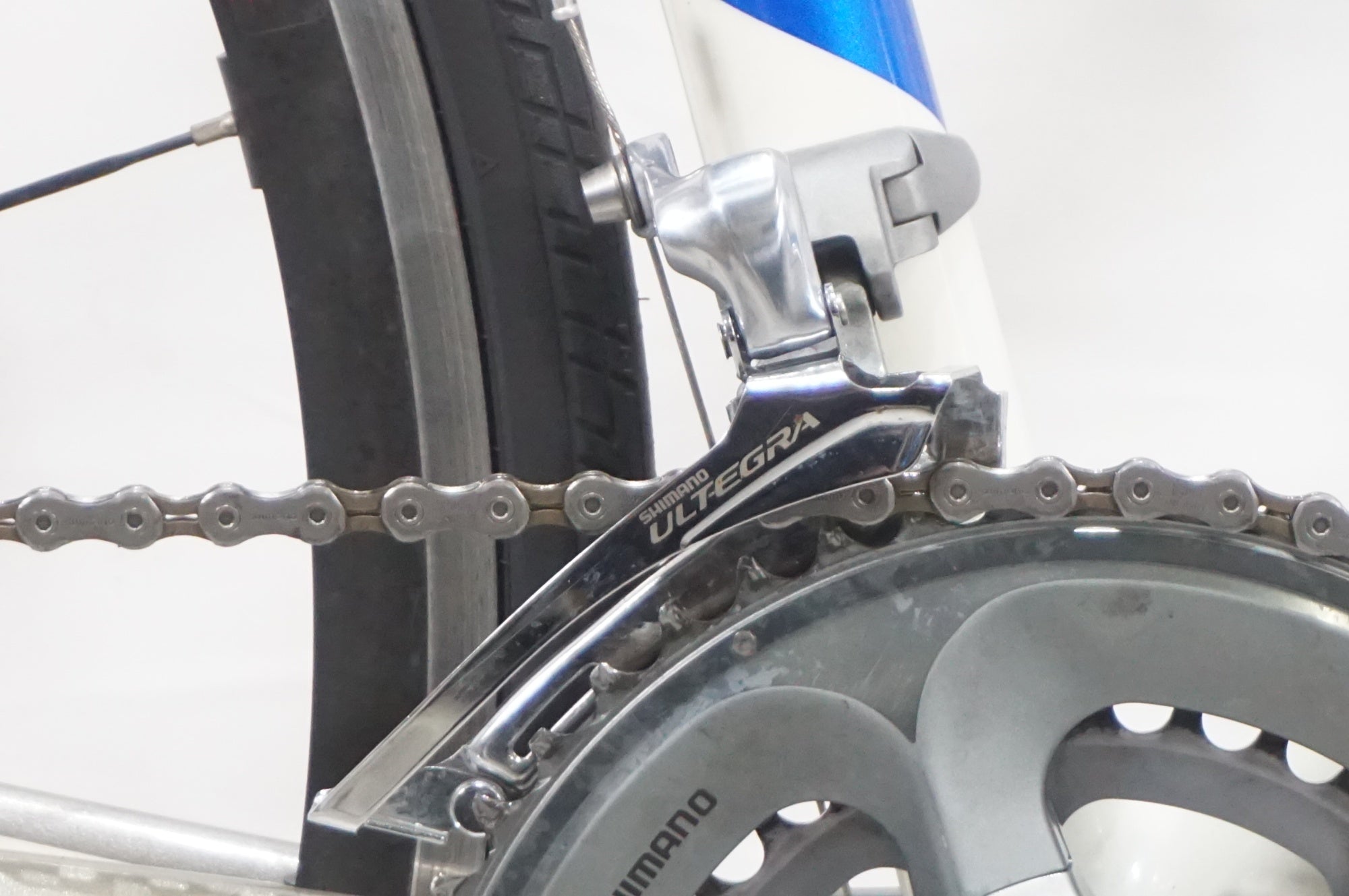 TREK 「トレック」 2.5 ALPHA 2011年モデル ロードバイク / AKIBA店
