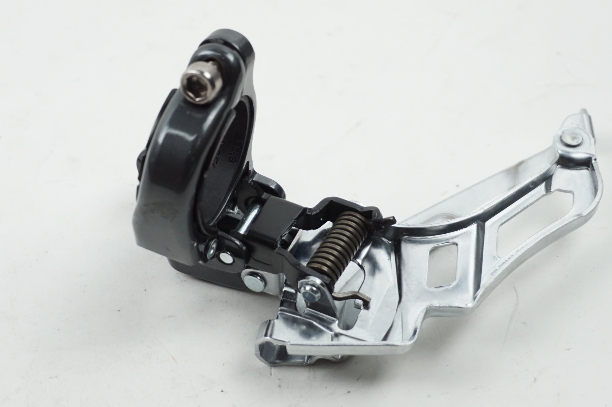 SHIMANO 「シマノ」  CLARIS FD-R2030 φ31.8 フロントディレイラー / 川越店