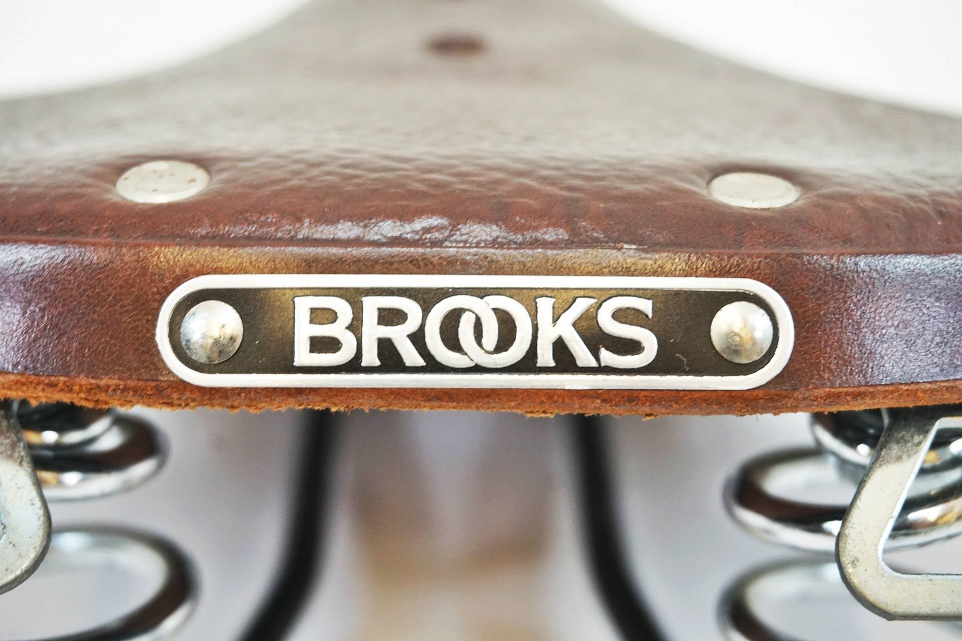 BROOKS 「ブルックス」 B67 サドル / 有明ガーデン店