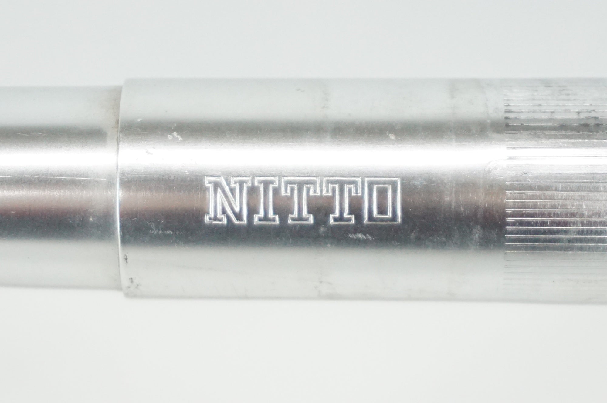 NITTO 「ニットー」 NEAT MOD 185 Φ26.0 400mm ハンドル / 阪急塚口店