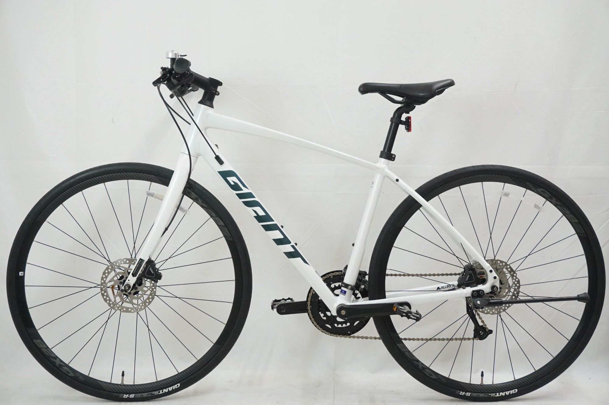 GIANT 「ジャイアント」 ESCAPE RX DISC 2021年モデル クロス