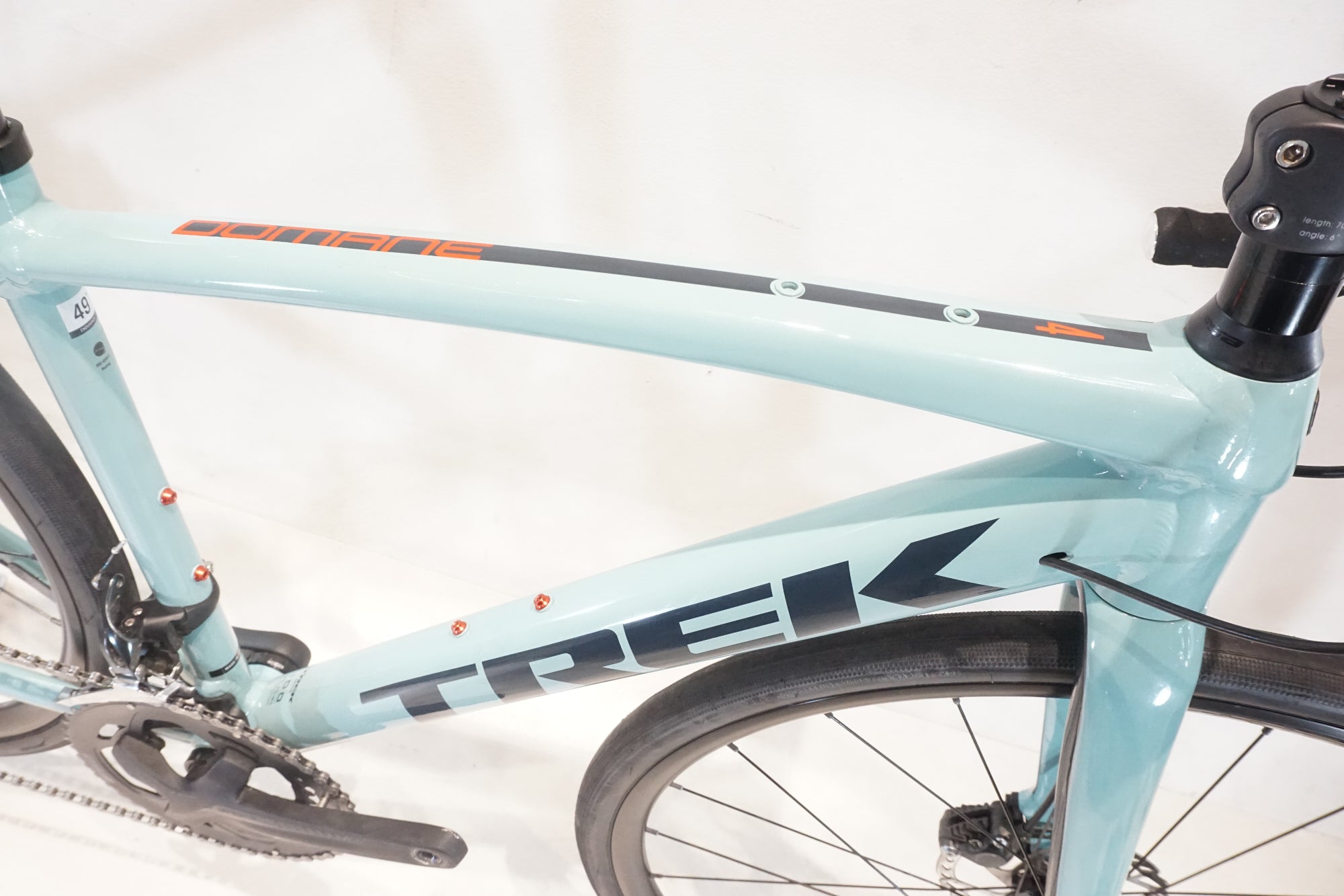 TREK 「トレック」 DOMANE AL4 DISC 2023年モデル ロードバイク / 横浜