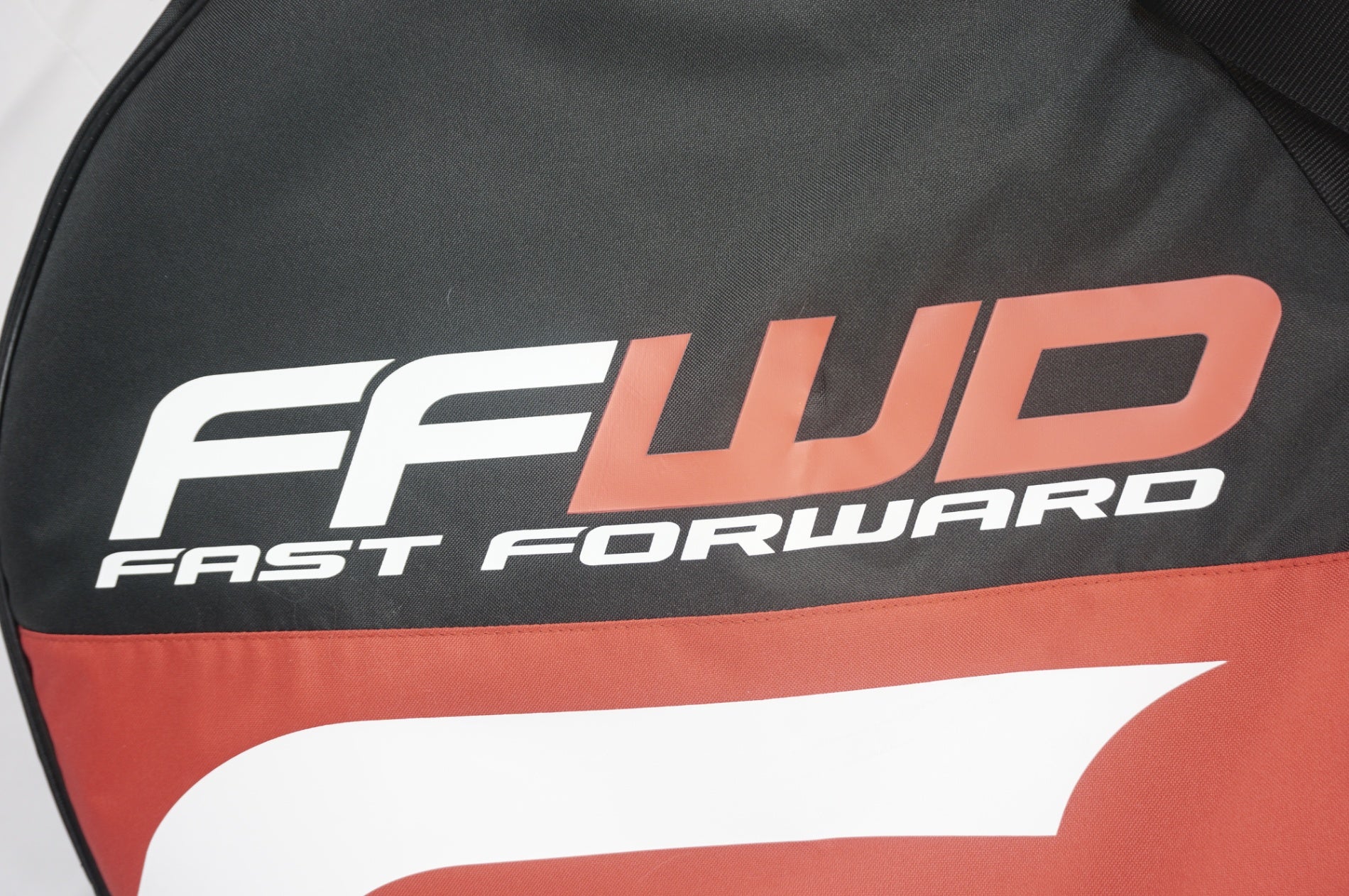 FFWD 「ファストフォワード」 ホイールバッグ / 世田谷店