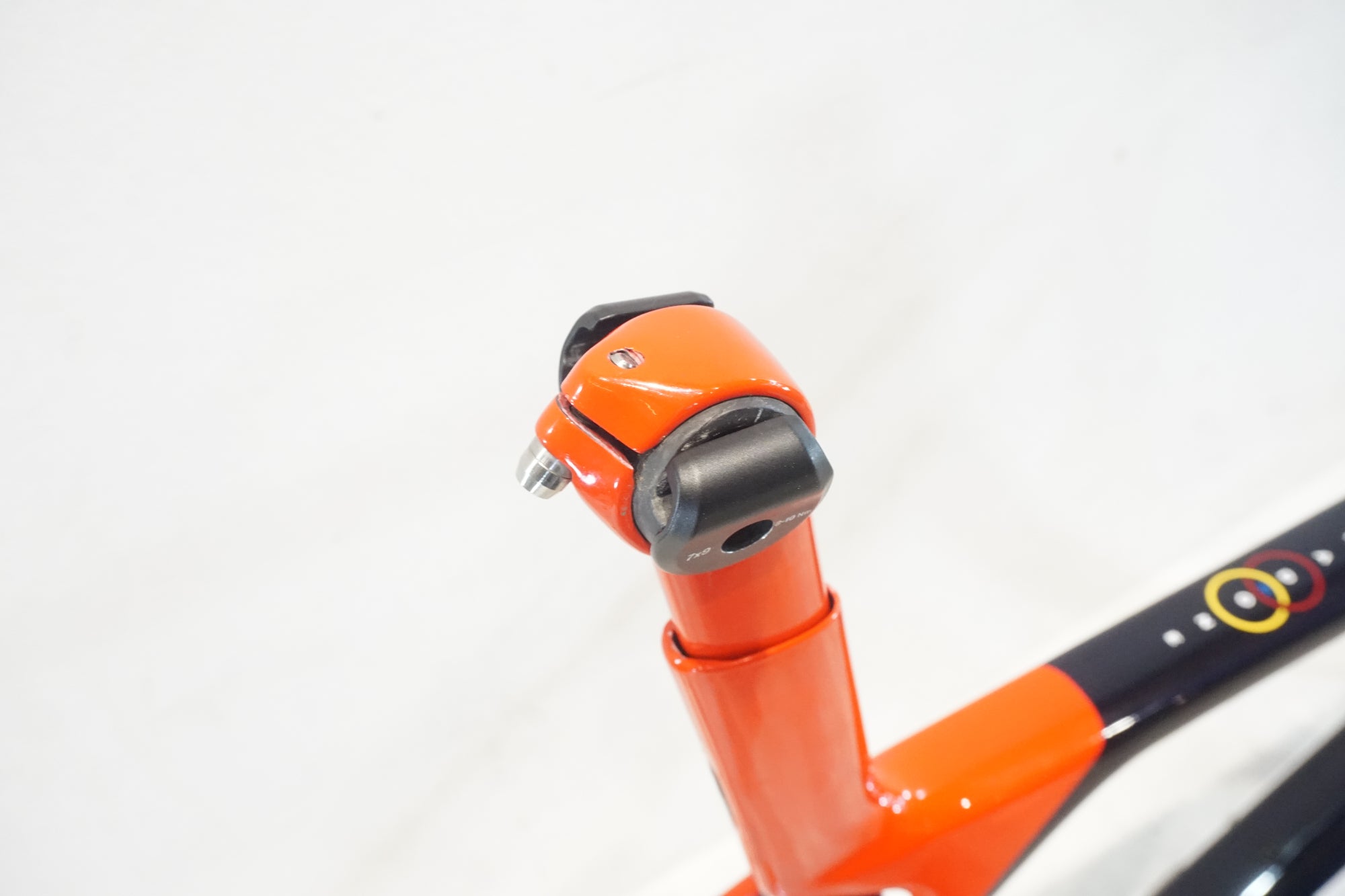 TREK 「トレック」 MADONE SLR GEN8 2025年モデル フレームセット