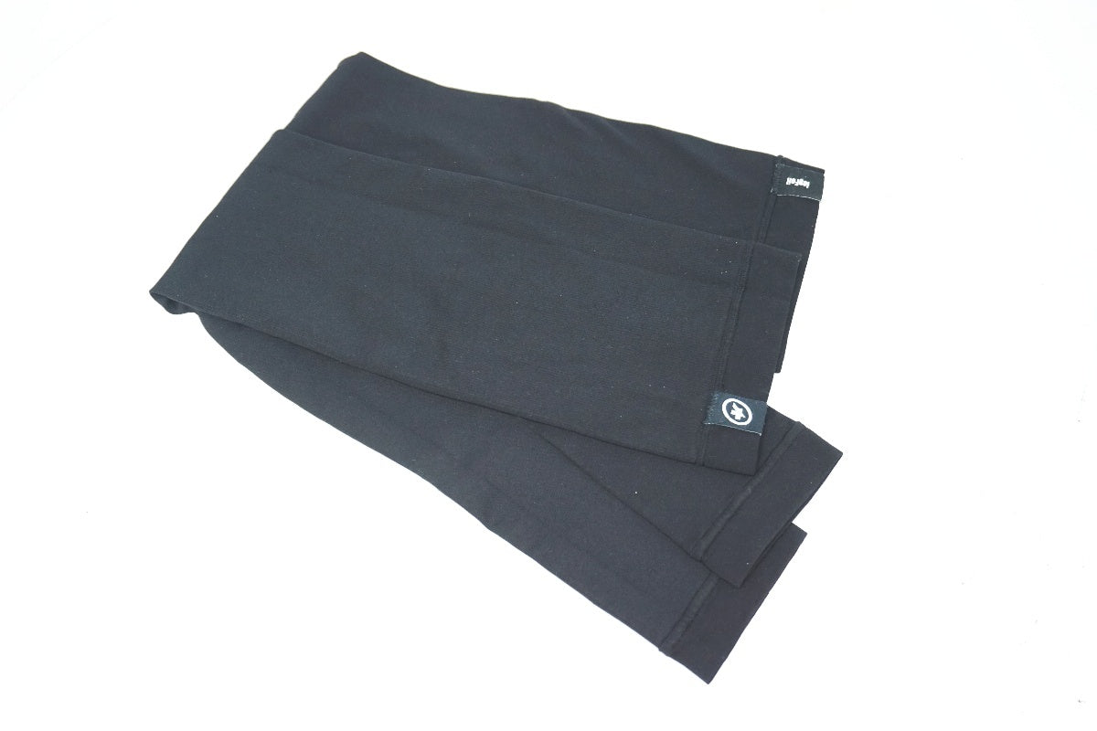 ASSOS 「アソス」 OIRES LEGFOIL Oサイズ レッグカバー / 大阪美原北インター店