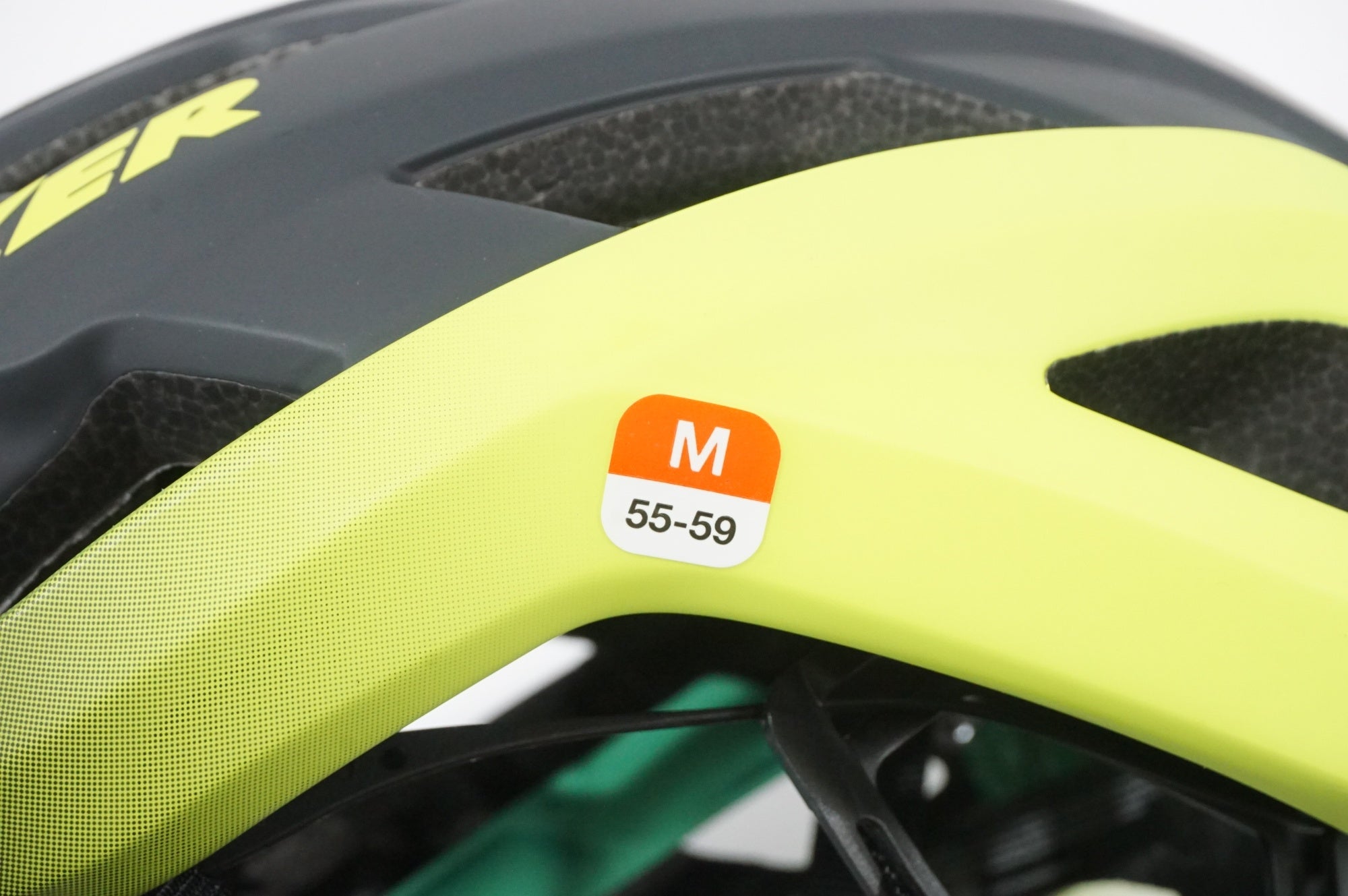 LAZER 「レイザー」 STRADA KINETICORE AF Mサイズ ヘルメット / AKIBA店