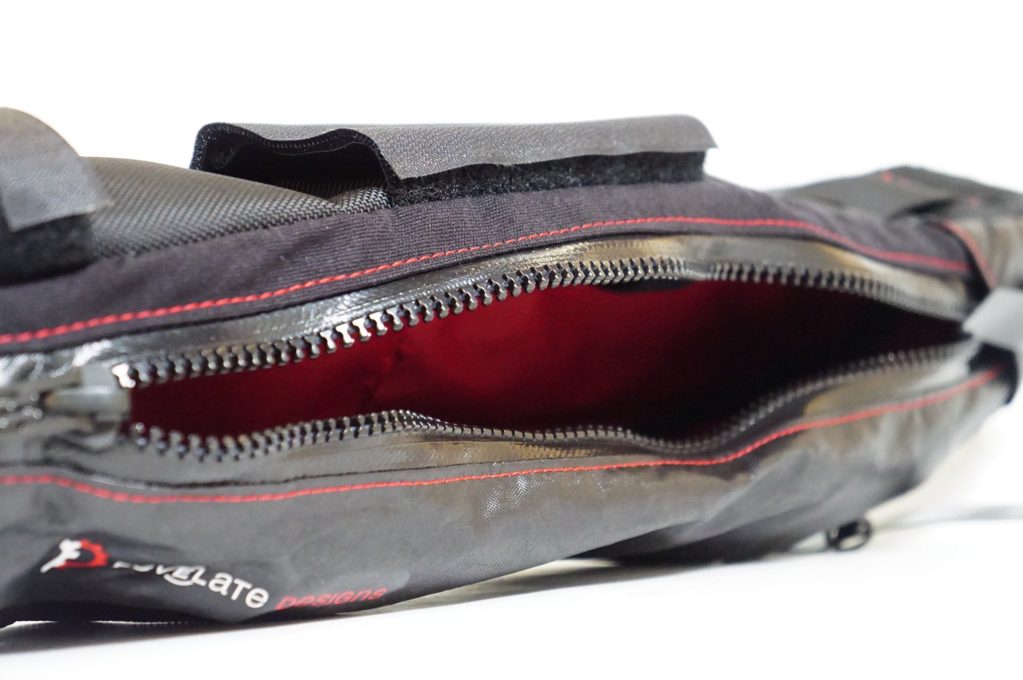 REVELATE DESIGNS 「レベレイトデザイン」 TANGLE FRAME BAG S