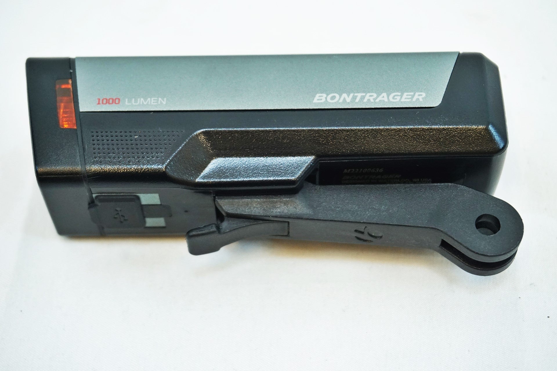 BONTRAGER 「ボントレガー」 ION ELITE フロントライト / 有明