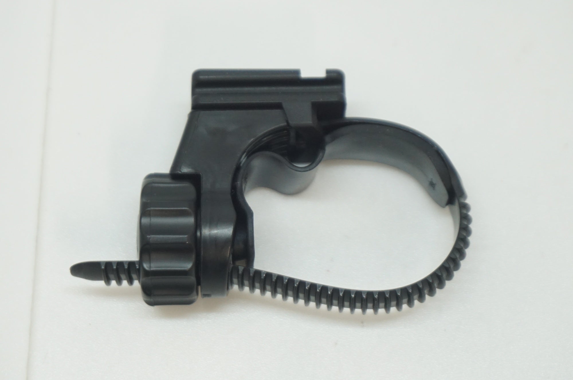 CATEYE 「キャットアイ」 AMPP300N フロントライト / 福岡店