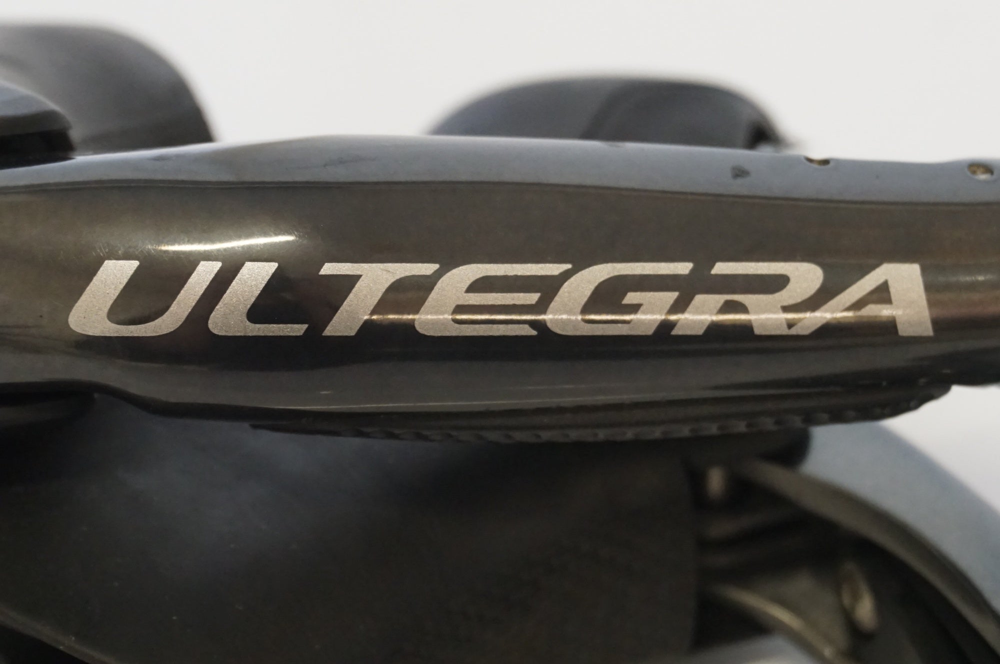 SHIMANO 「シマノ」 ULTEGRA Di2 ST-6770 デュアルコントロールレバー