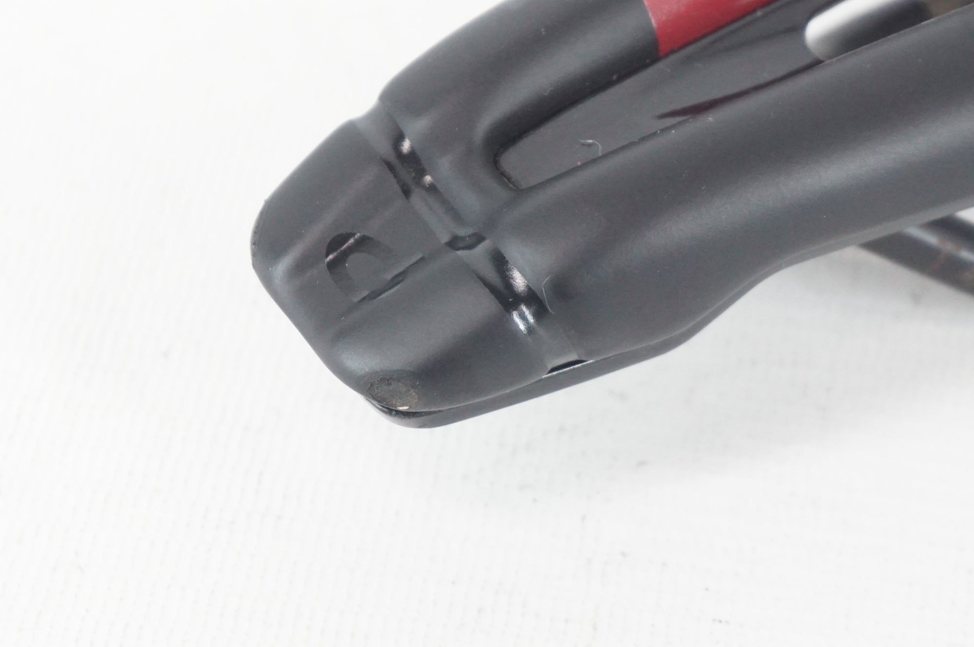 PROLOGO 「プロロゴ」 DIMENSION AGX T4.0 143mm サドル / 阪急塚口店