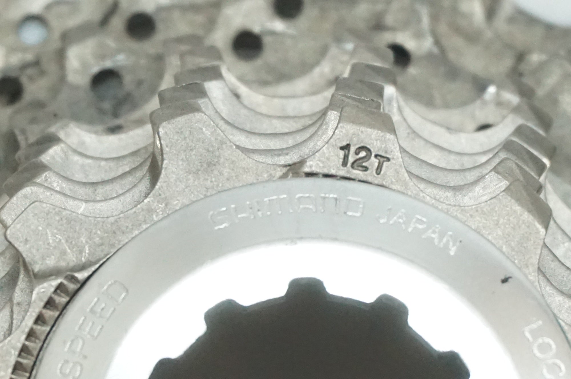 SHIMANO 「シマノ」 DURA-ACE CS-7700 12-23T スプロケット / 福岡店