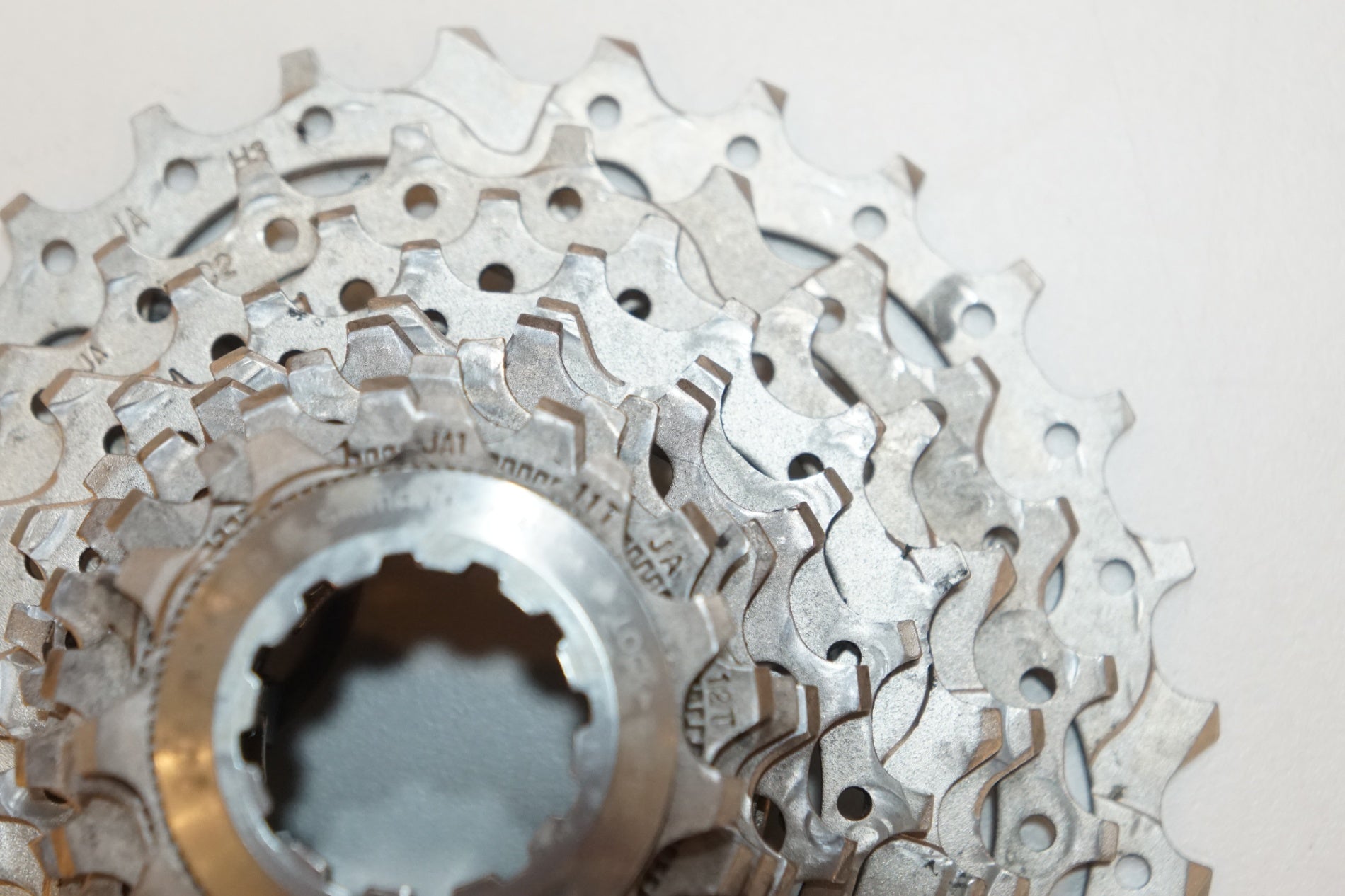 SHIMANO 「シマノ」 ULTEGRA CS-6700 11-28T スプロケット