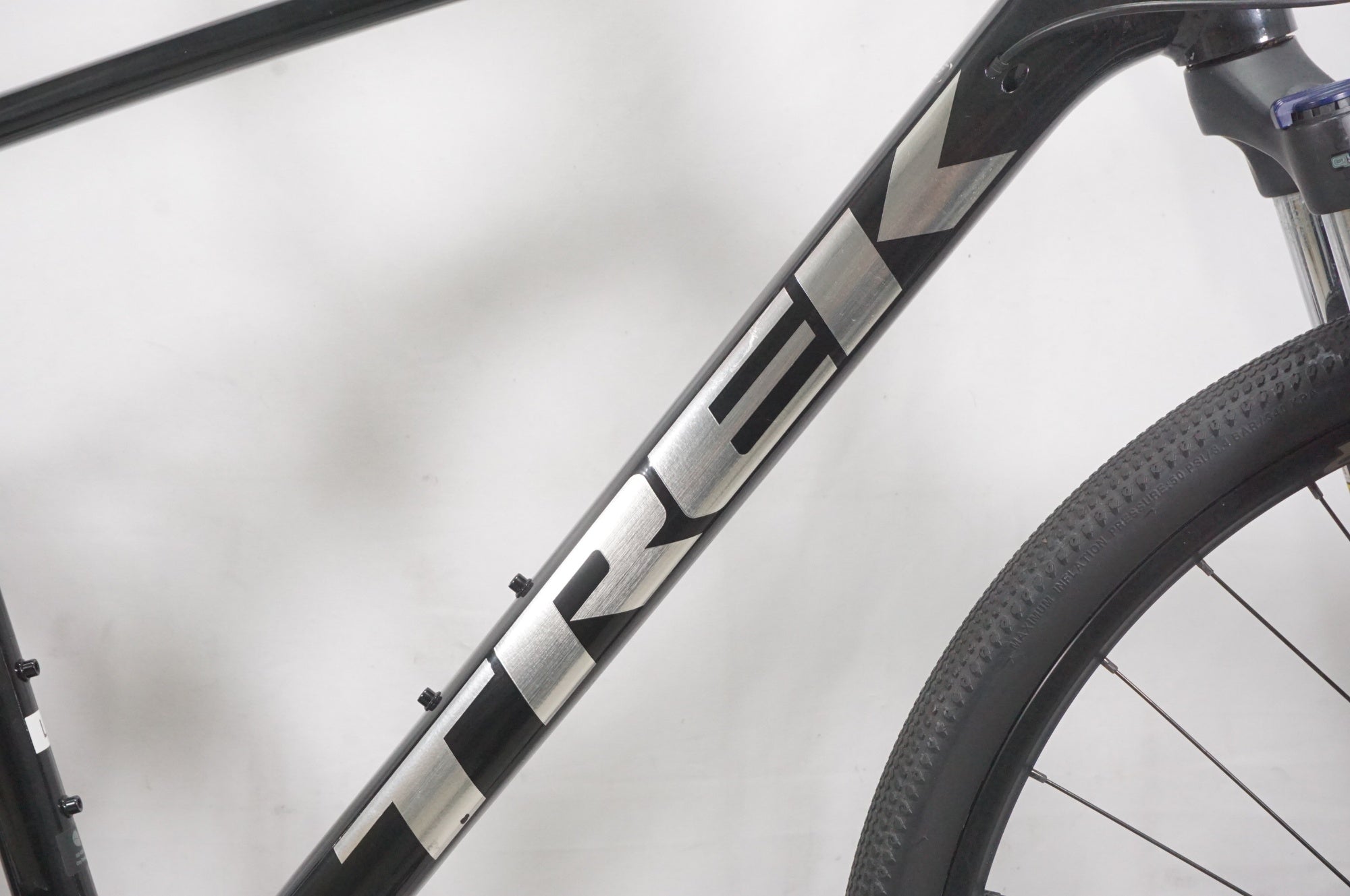 TREK 「トレック」 DUAL SPORT2 2022年モデル クロスバイク / AKIBA店