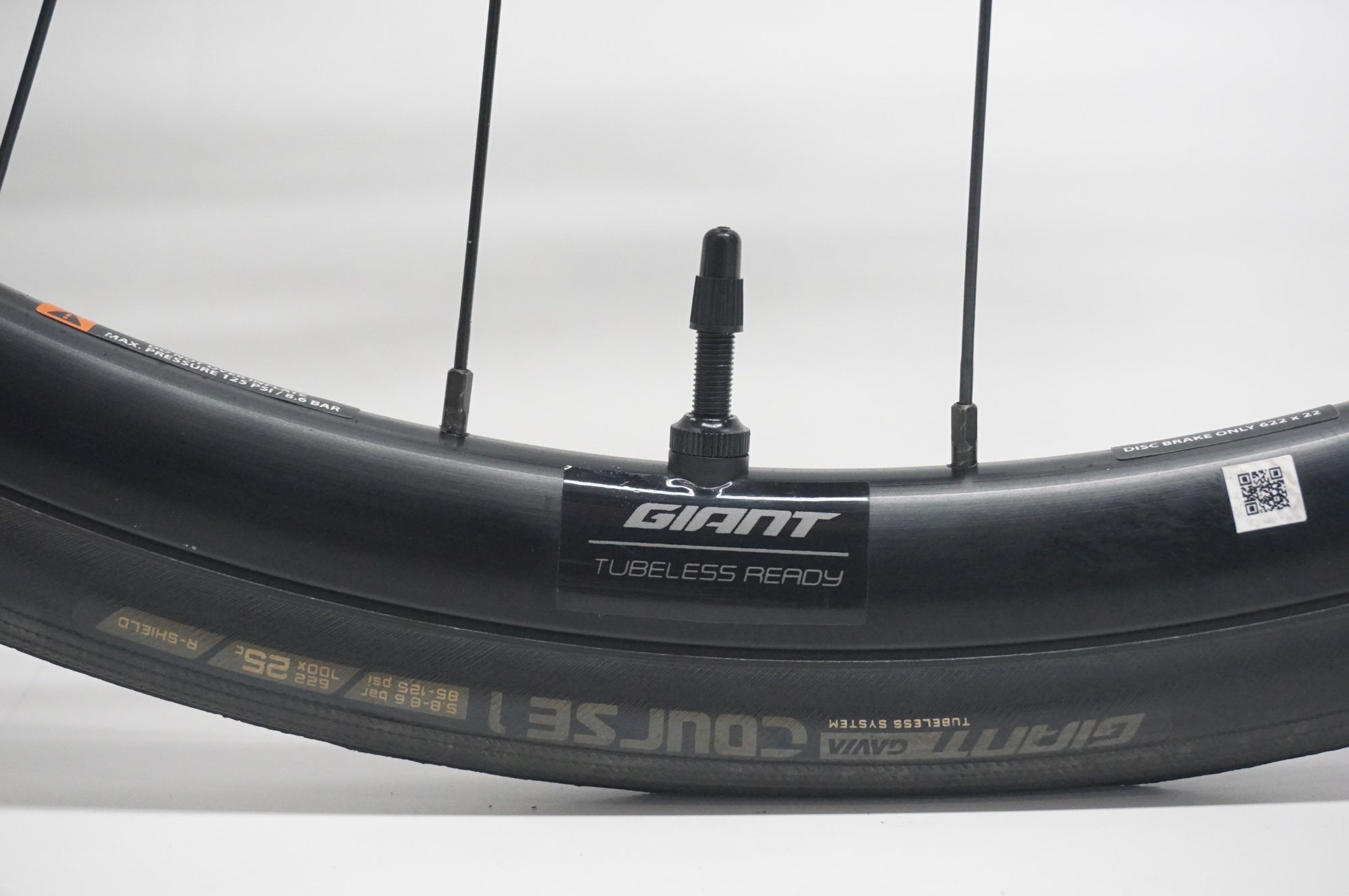 GIANT 「ジャイアント」 PROPEL ADVANCED2 DISC 2021年モデル ロード
