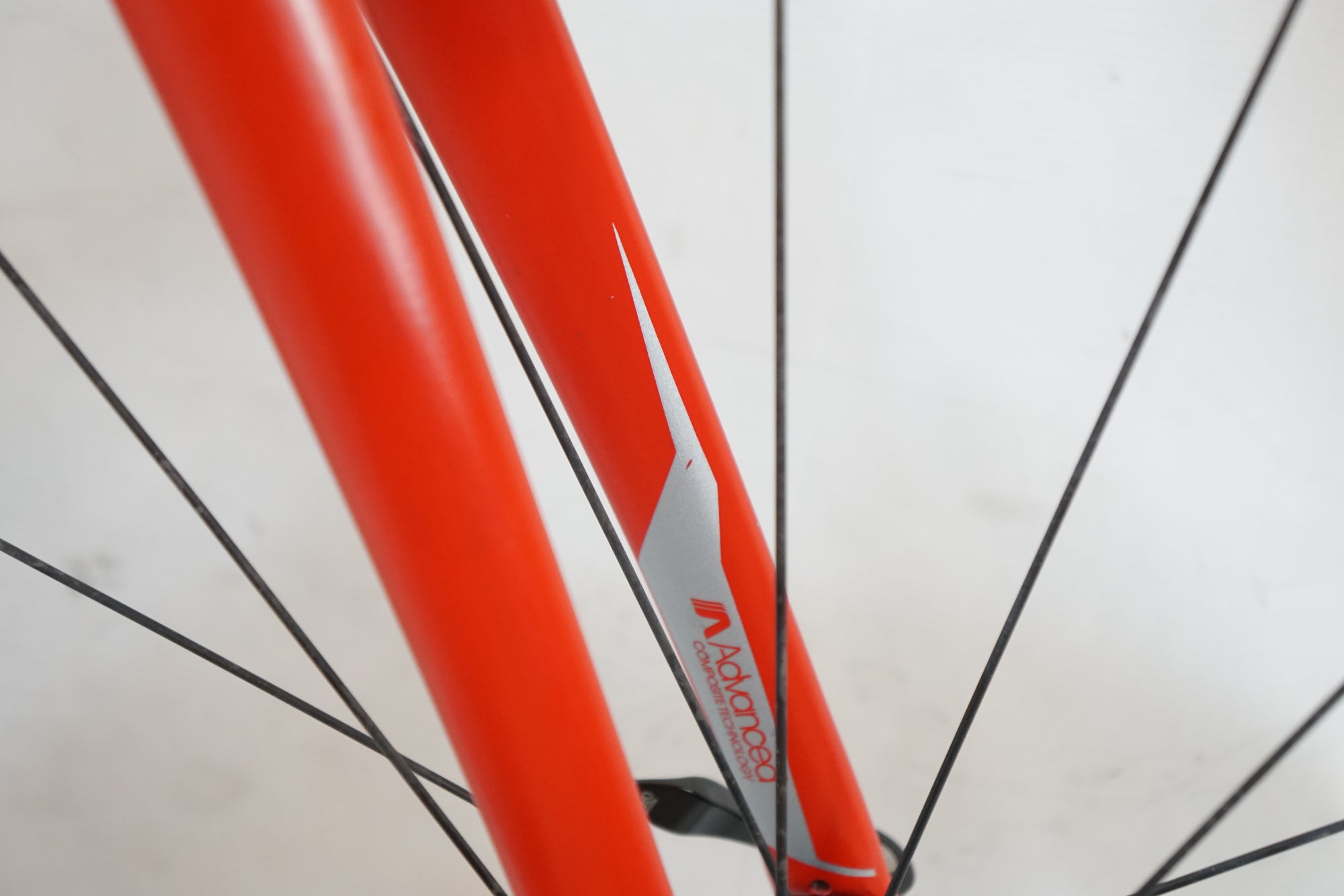 GIANT 「ジャイアント」 CONTEND2 2021年モデル ロードバイク / バイチャリ浦和ベース