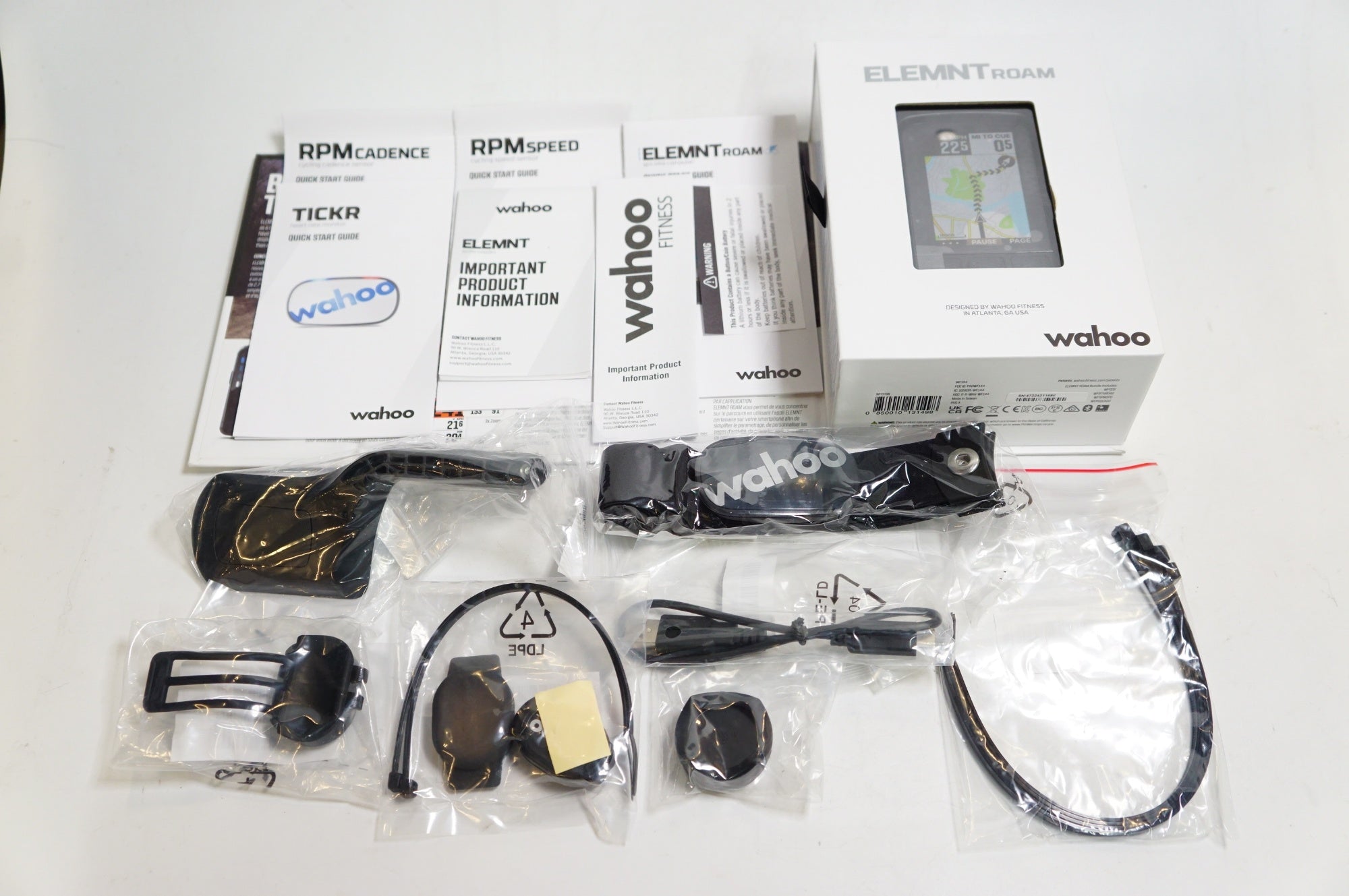 WAHOO 「ワフー」 ELEMNT ROAM V2 WFCC6 サイクルコンピューター / 熊谷本店