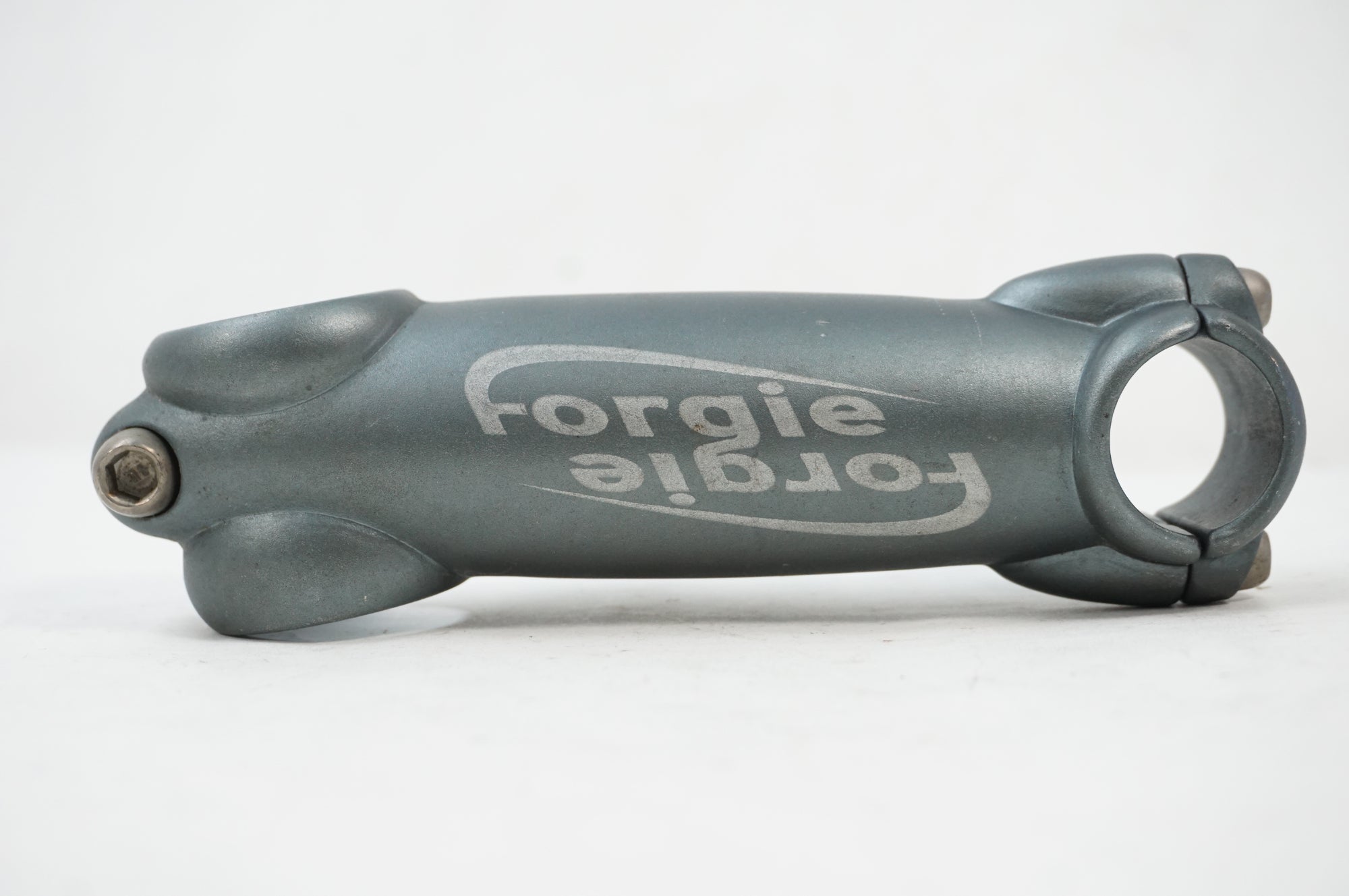 3T 「スリーティ」 FORGIE φ25.4 120mm ステム / 川越店