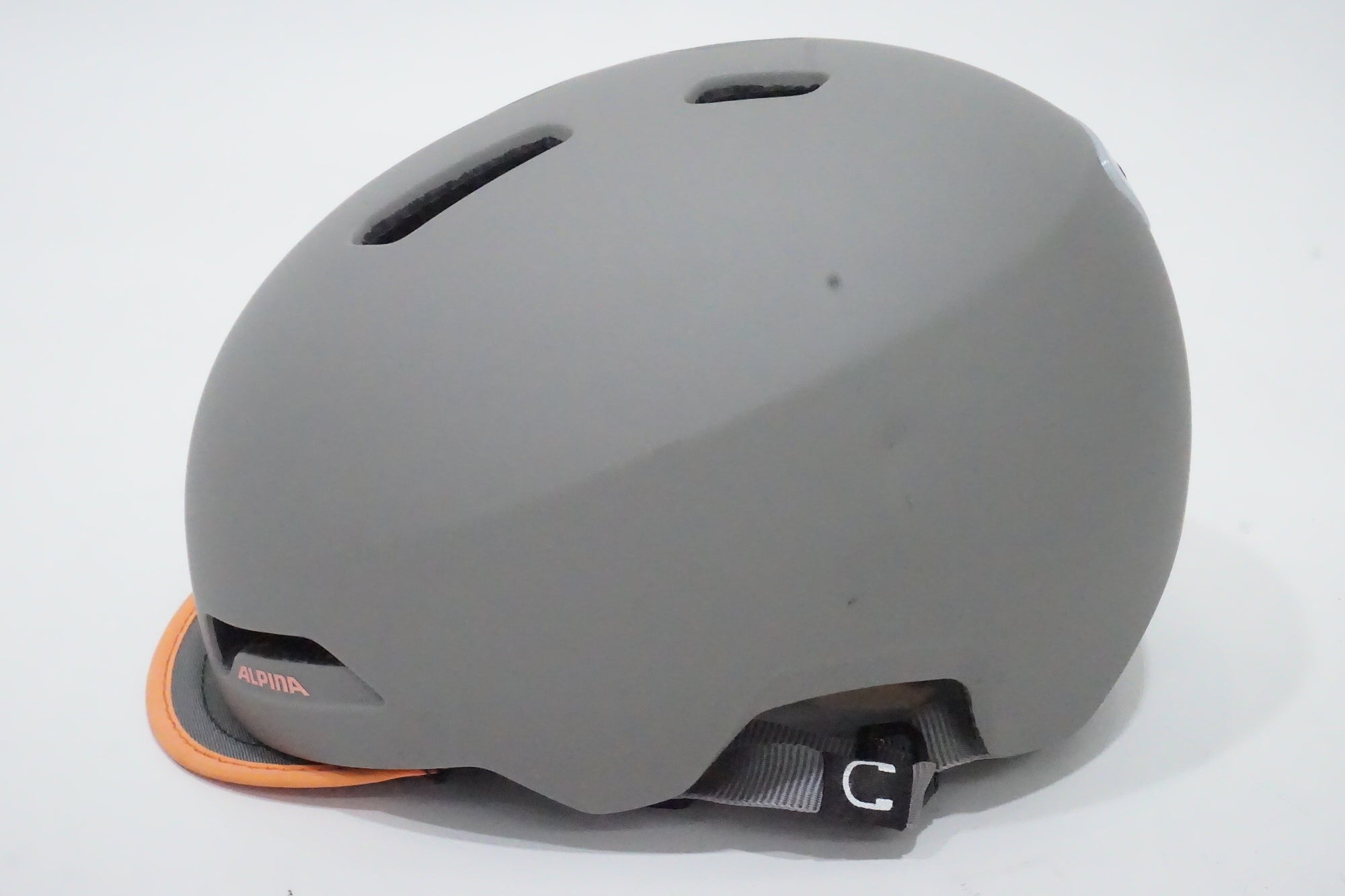 新品！アルピナ　ヘルメット ALLMOUNTAIN GRAND 57-61cm Amazon | ALPINA(アルピナ) スキースノーボードヘルメット 大人