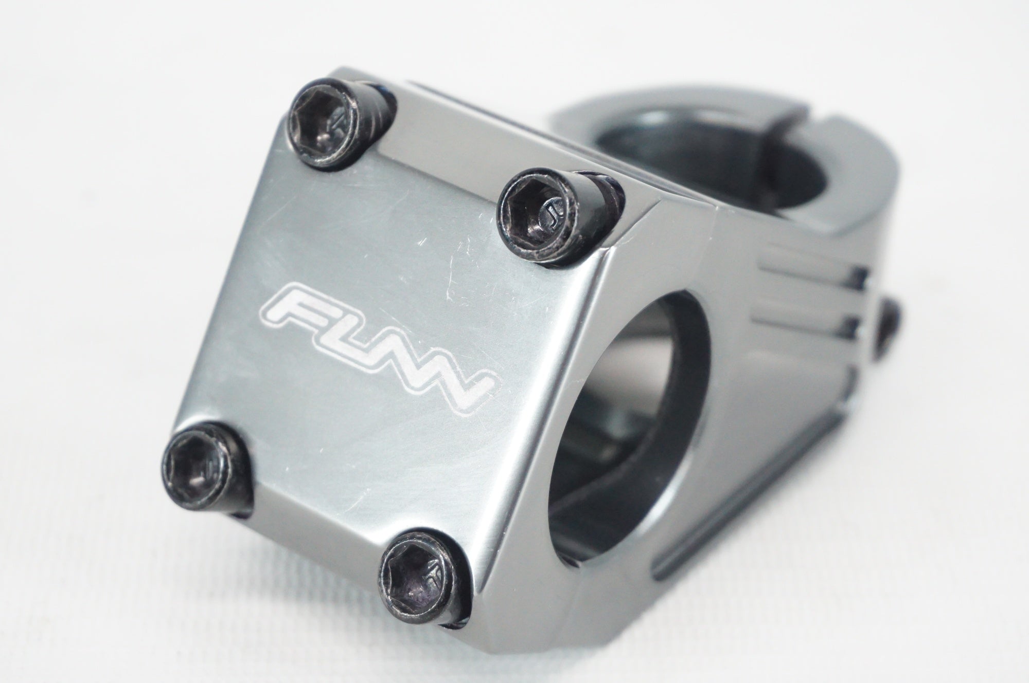 FUNN 「ファン」 RIPPA DH Φ31.8 45mm ステム / 阪急塚口店