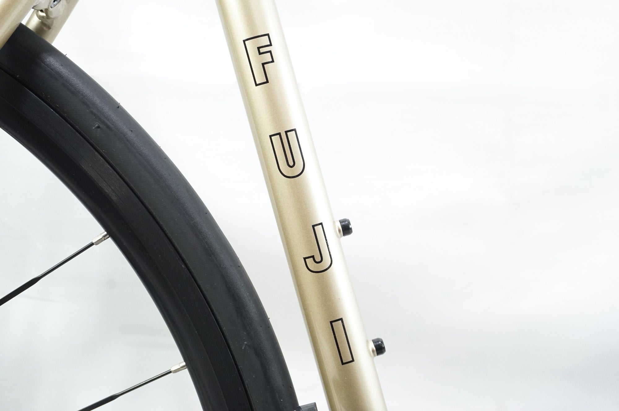 FUJI 「フジ」 BALLAD OMEGA 2023年モデル ロードバイク / 中目黒店