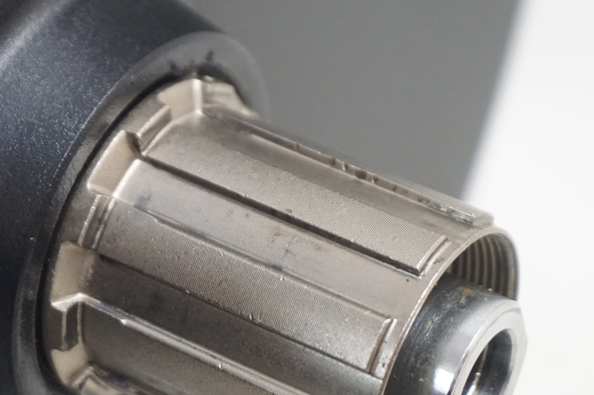 WAHOO 「ワフー」 KICKR CORE スマートトレーナー / 福岡店