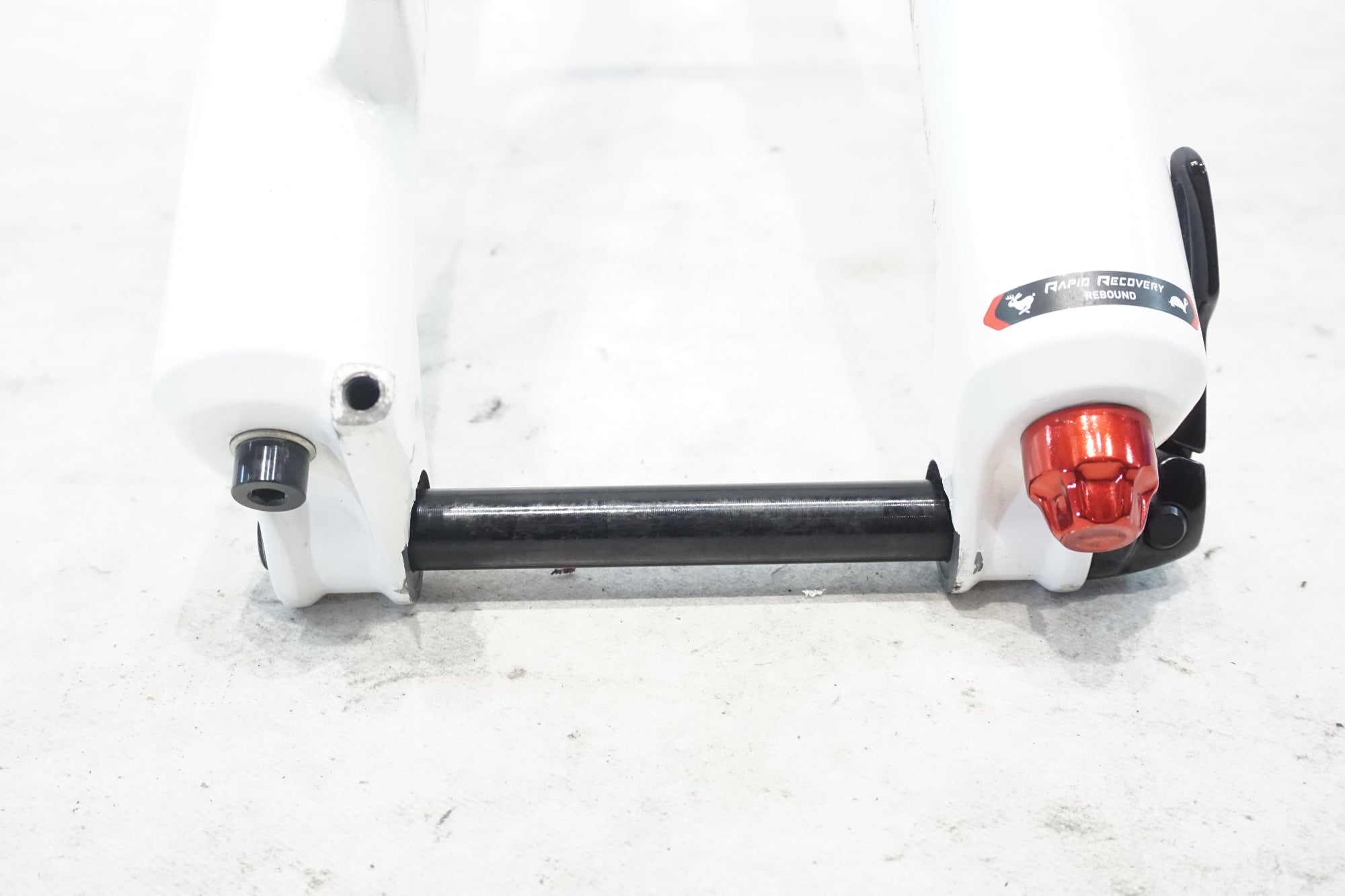 ロックショックス　サスペンション　白　RockShox ROCKSHOX 「ロックショックス」 PIKE RCT3 サスペンション