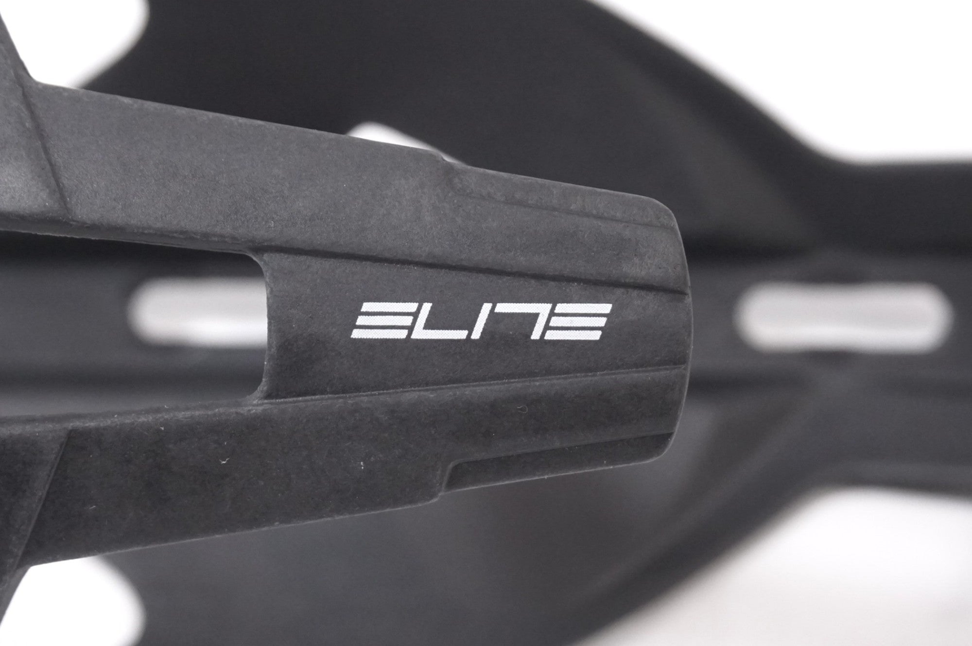 ELITE 「エリート」 DE ROSA カーボンボトルケージ / 世田谷店