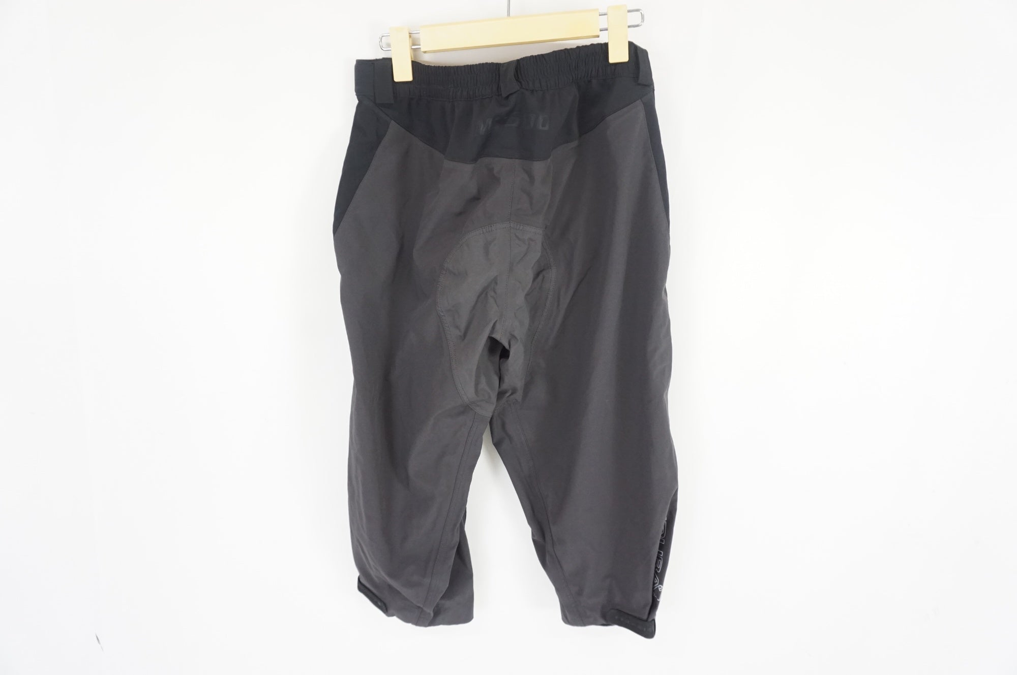 ENDURA 「エンデュラ」 MT500 SPRAY 3/4 LENGTH SHORTS Lサイズ サイクルパンツ / 大宮店