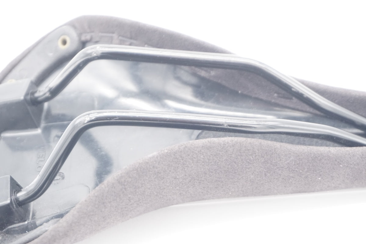 VELO 「ベロ」 サドル / 滋賀大津店