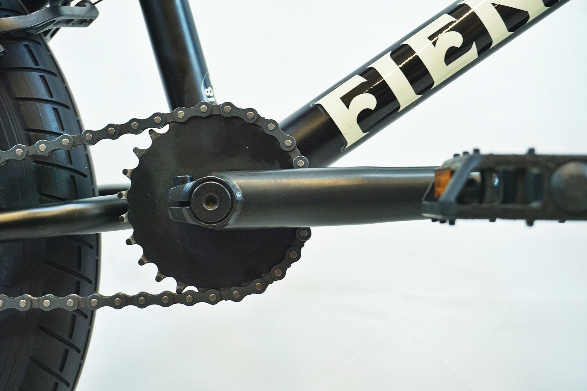FIEND 「フィーンド」 TYPE 0 2023年モデル 18インチ BMX / 有明ガーデン店