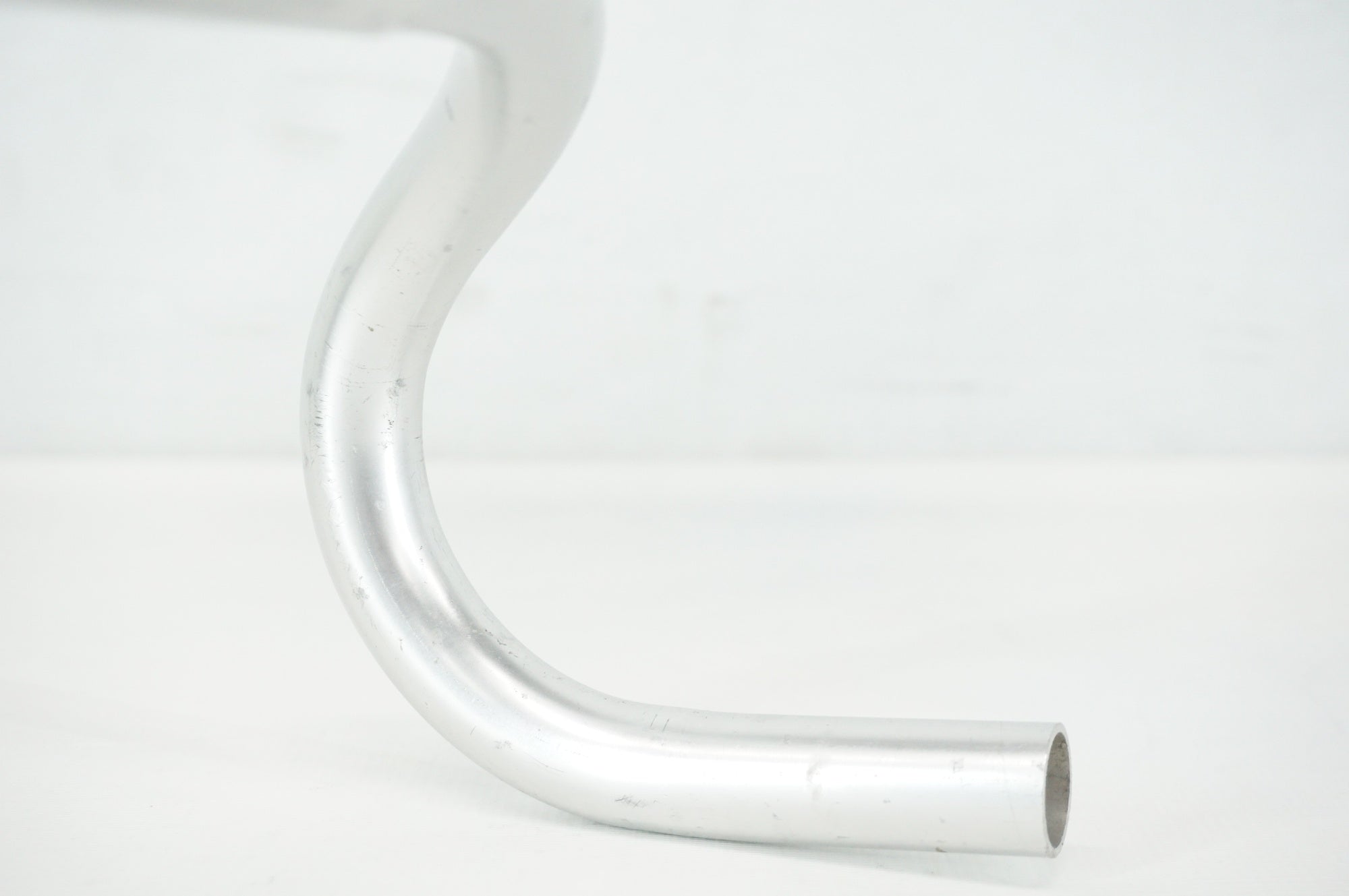 CINELLI 「チネリ」 CRITERIUM Φ26.4 380mm ハンドル / 阪急塚口店