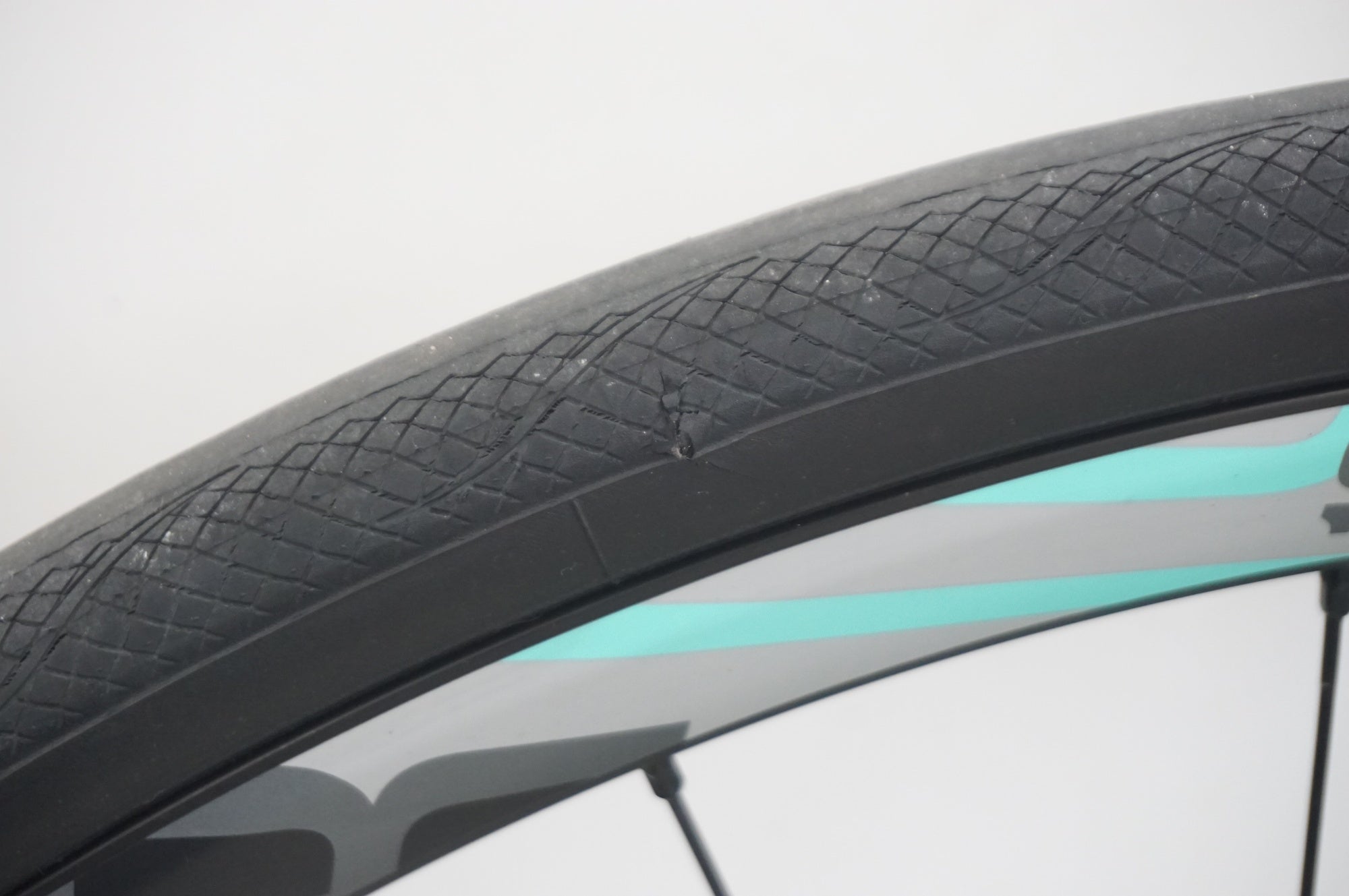 BIANCHI 「ビアンキ」 OLTRE XR3 105 DISC 2021年モデル ロードバイク / 福岡店